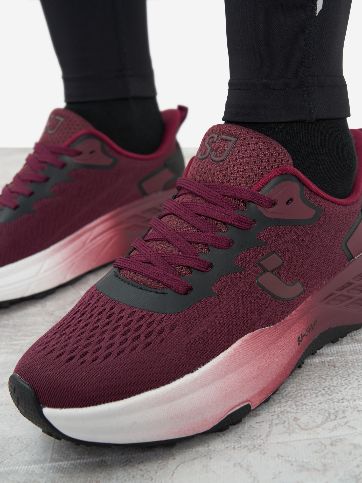 фото Кроссовки женские safety jogger hord, красный