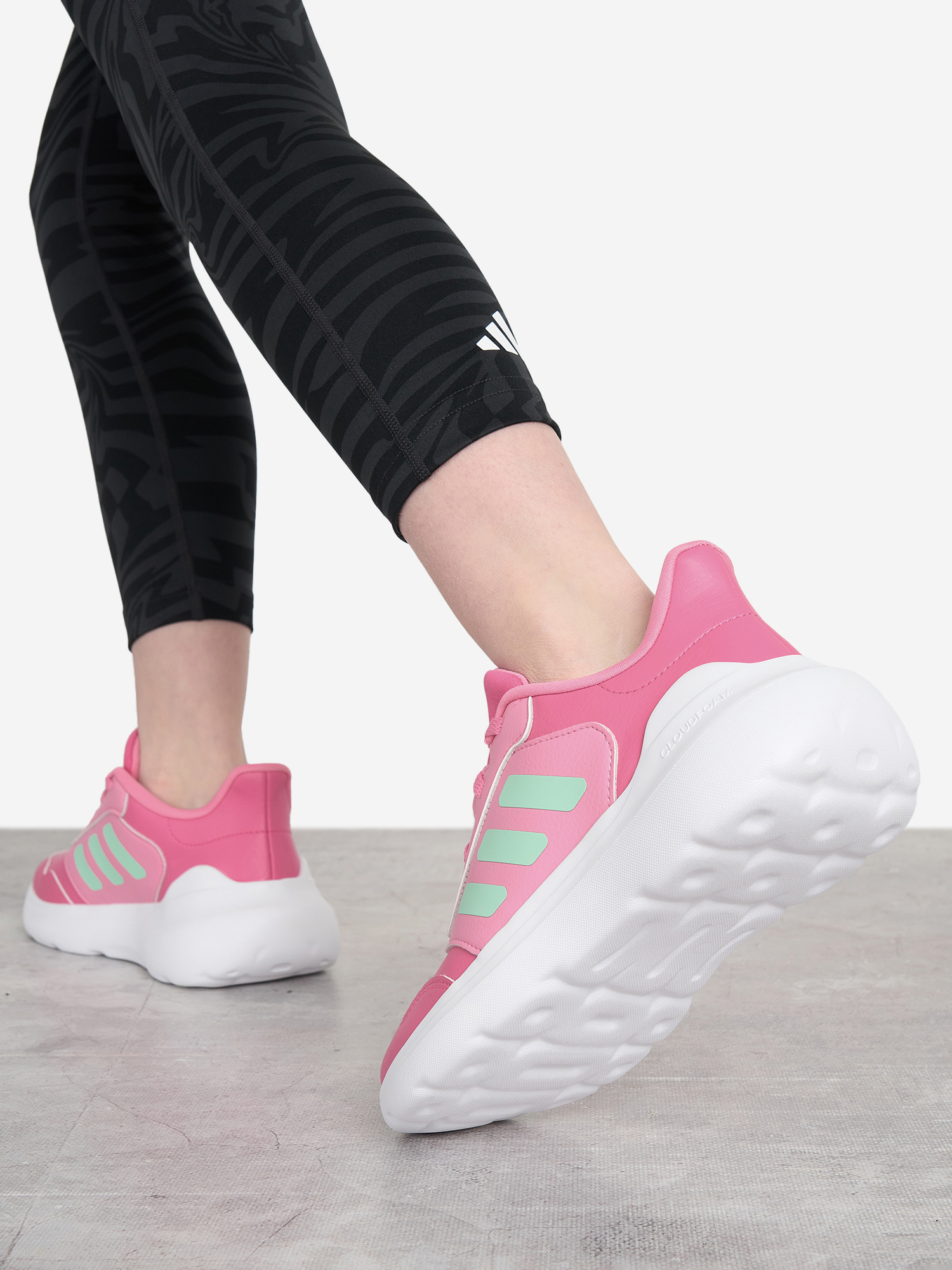 фото Кроссовки для девочек adidas tensaur run 3.0, розовый