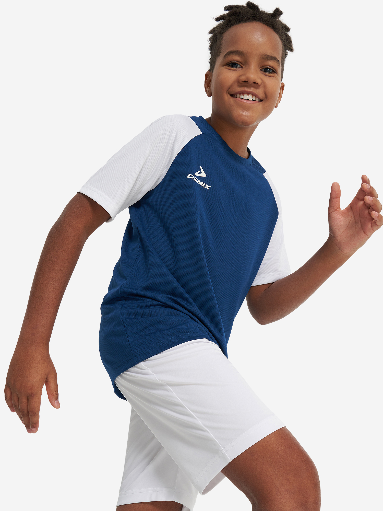 фото Футболка для мальчиков demix playmaker, синий