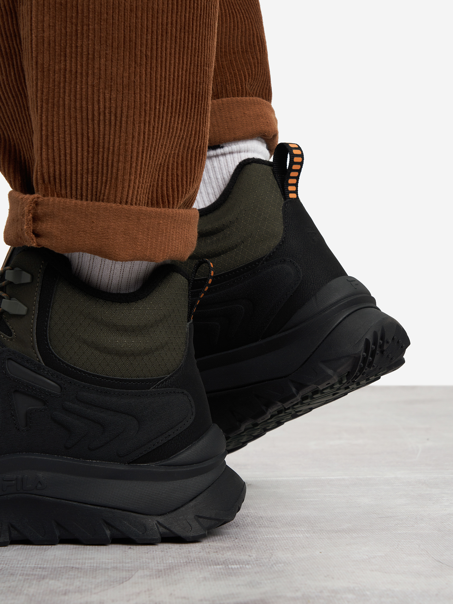 фото Кроссовки утепленные мужские fila bounder, черный