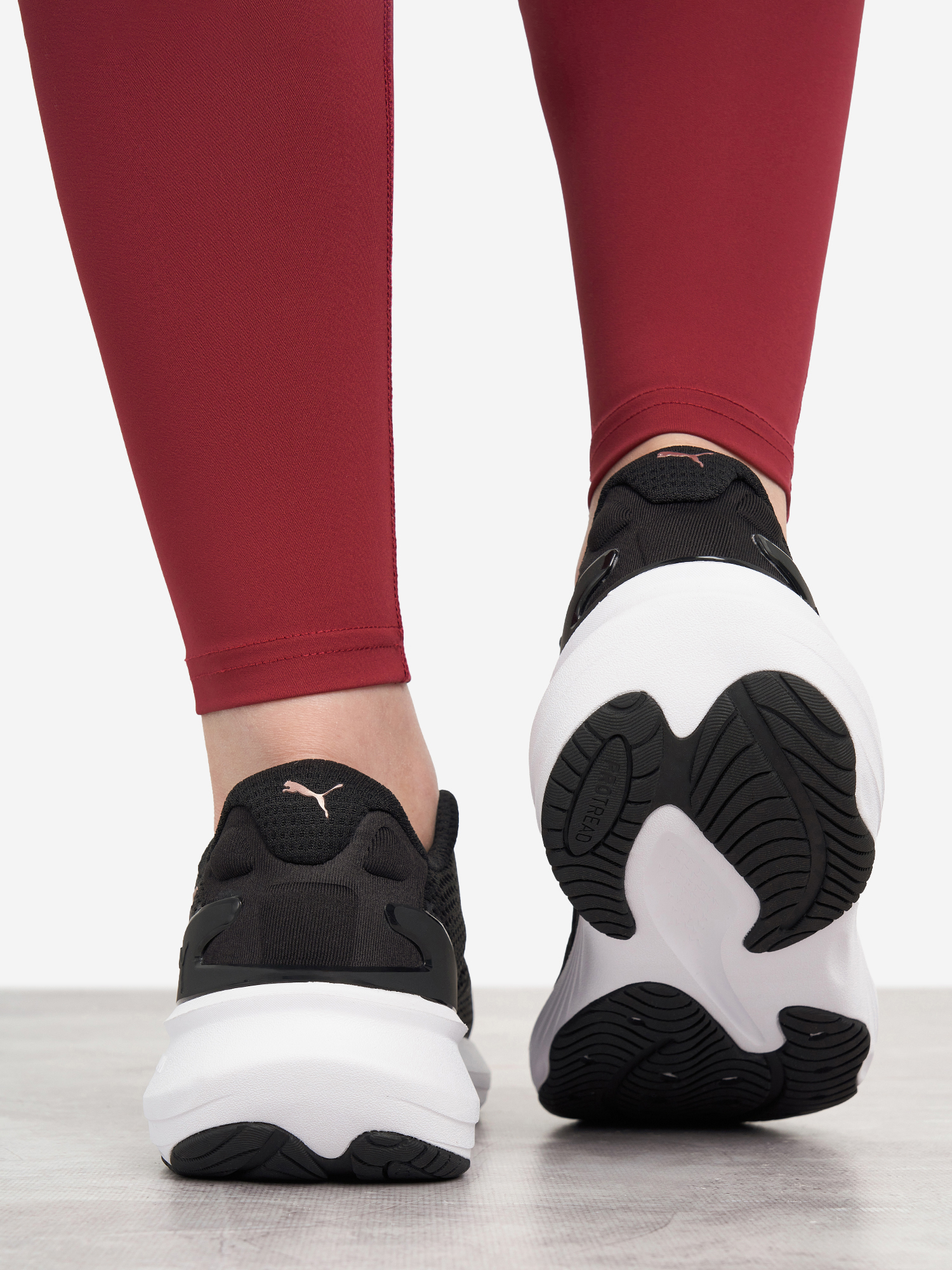 фото Кроссовки женские puma scend pro 2, черный