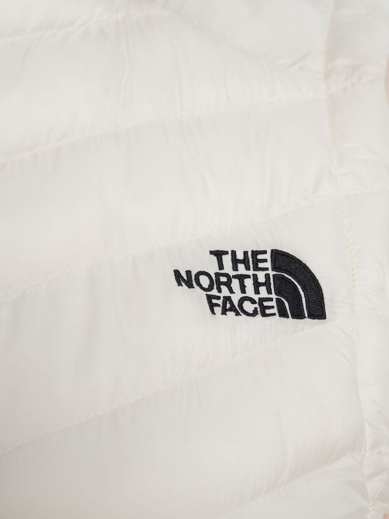 фото Жилет утепленный женский the north face huila synth, бежевый