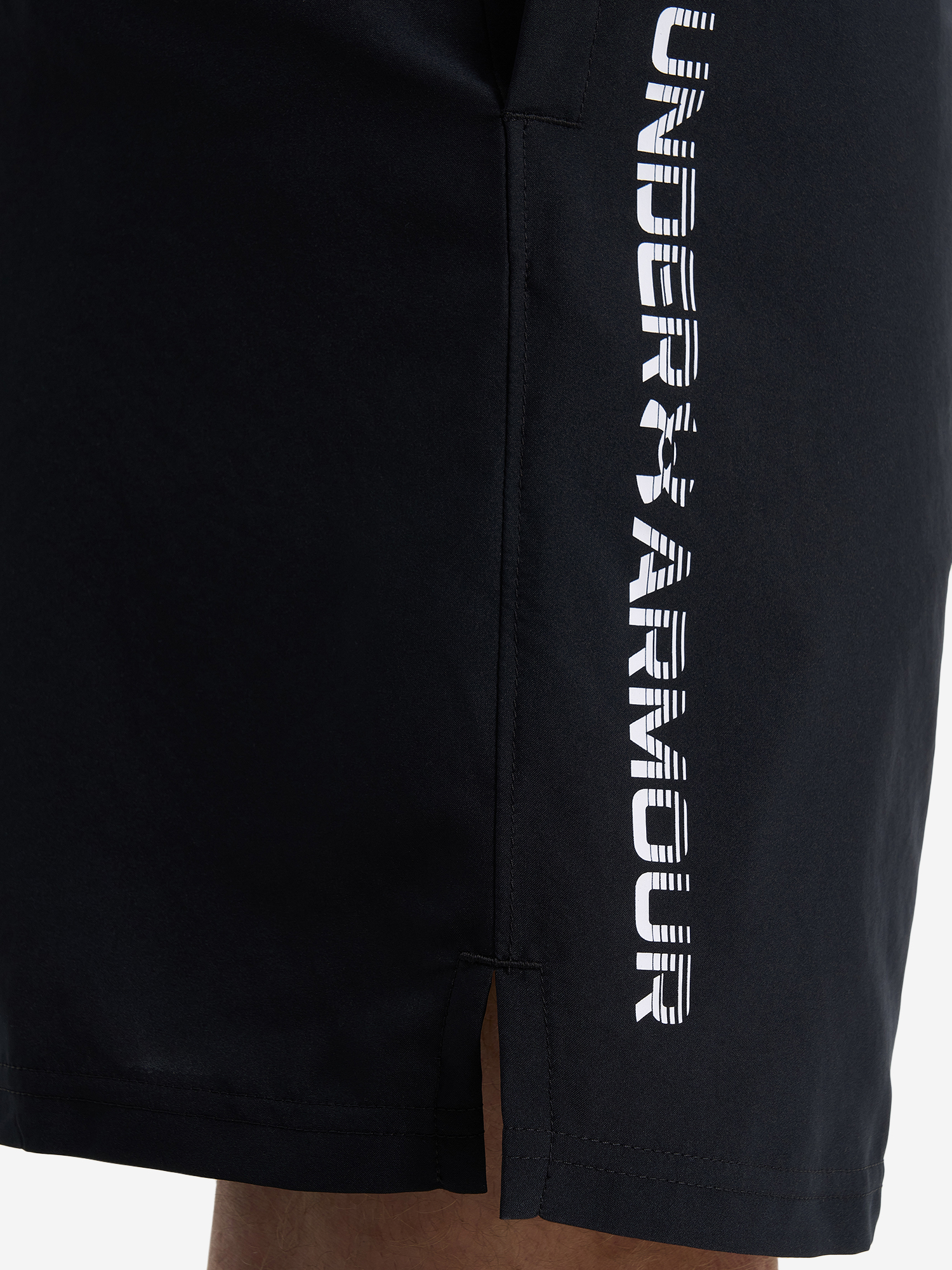 фото Шорты мужские under armour, черный