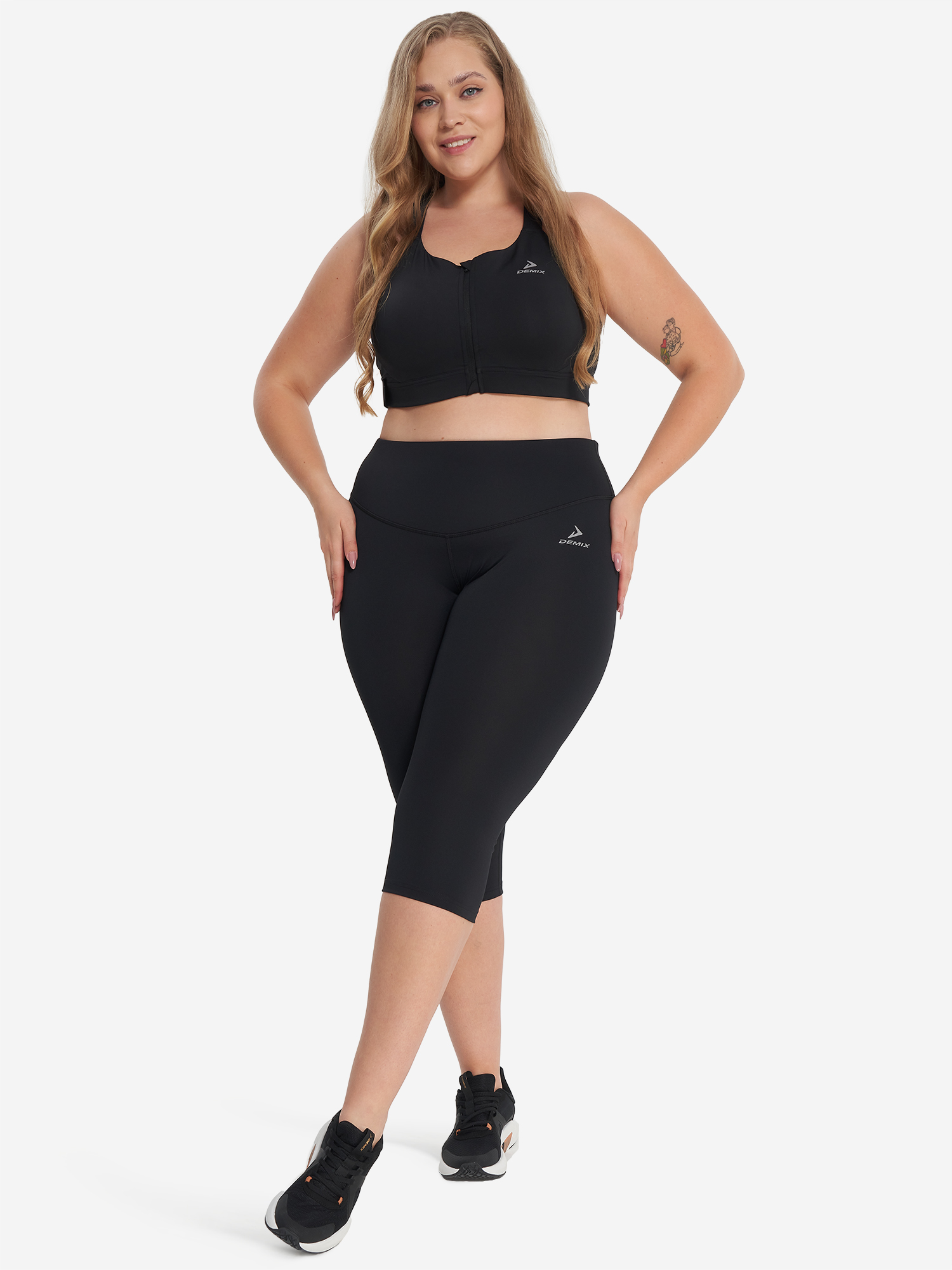 фото Бриджи женские demix, plus size, черный