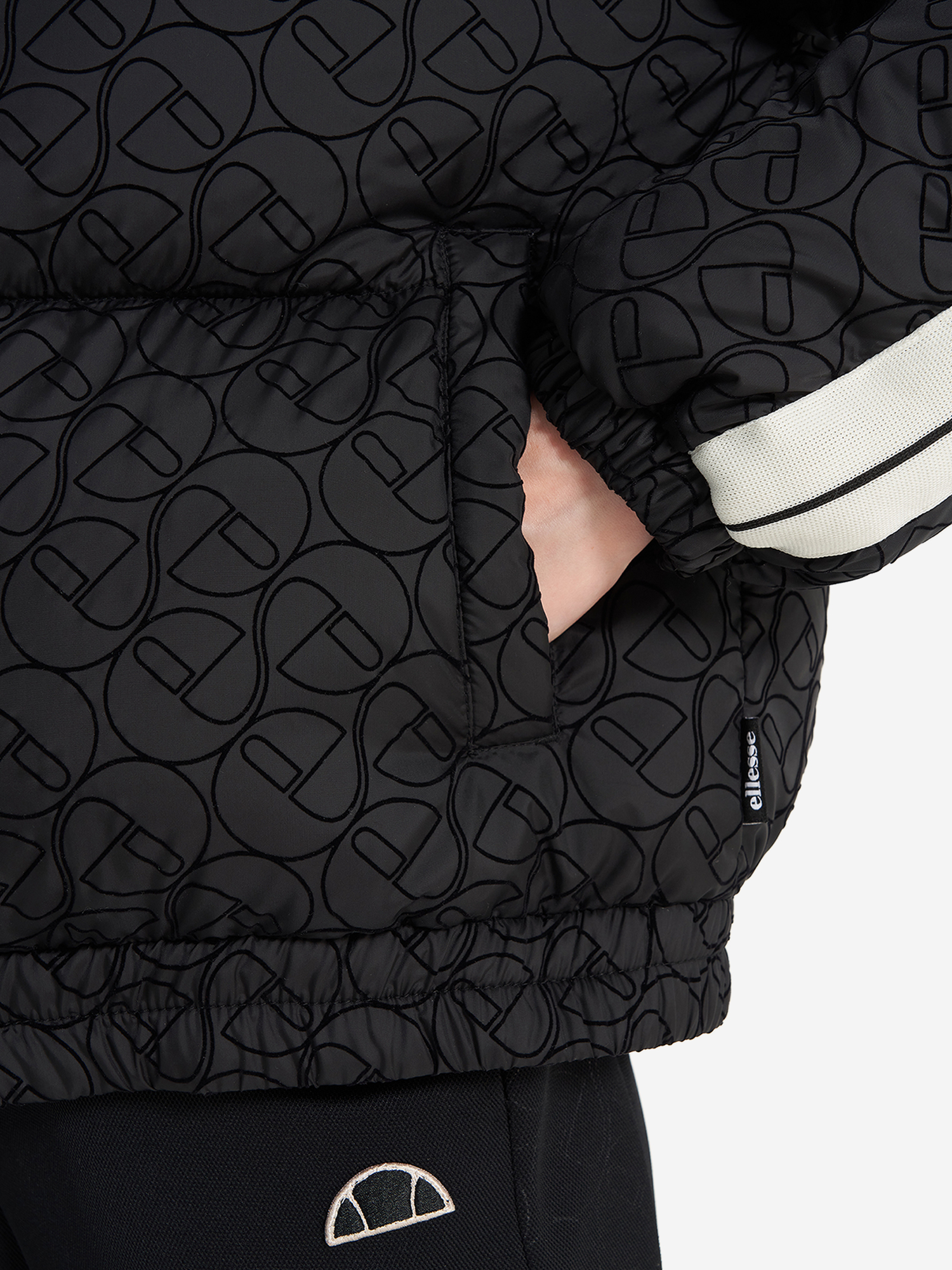 фото Куртка утепленная женская ellesse, черный