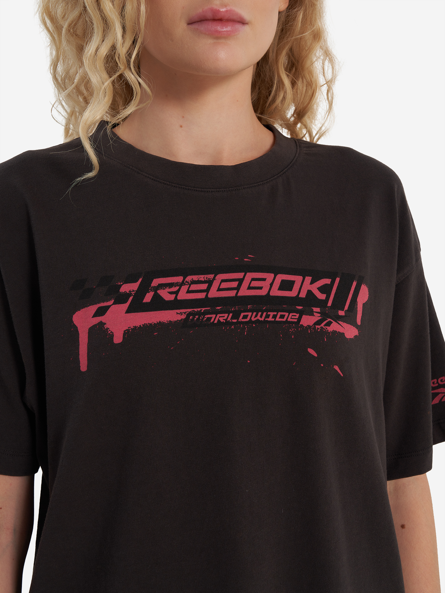 фото Футболка женская reebok michelle graphic, серый
