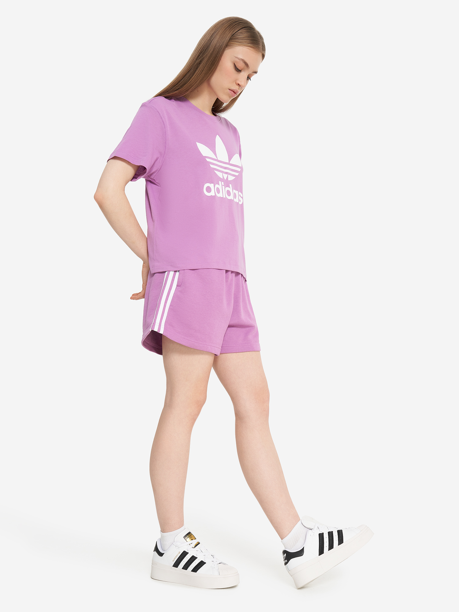 фото Шорты женские adidas, фиолетовый