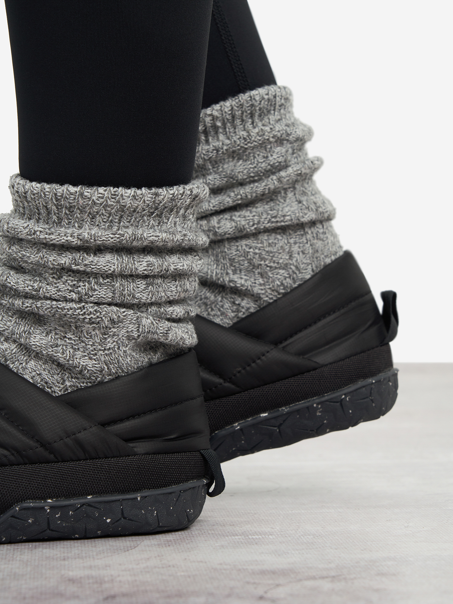 фото Слипоны утепленные женские the north face nuptse mule, черный