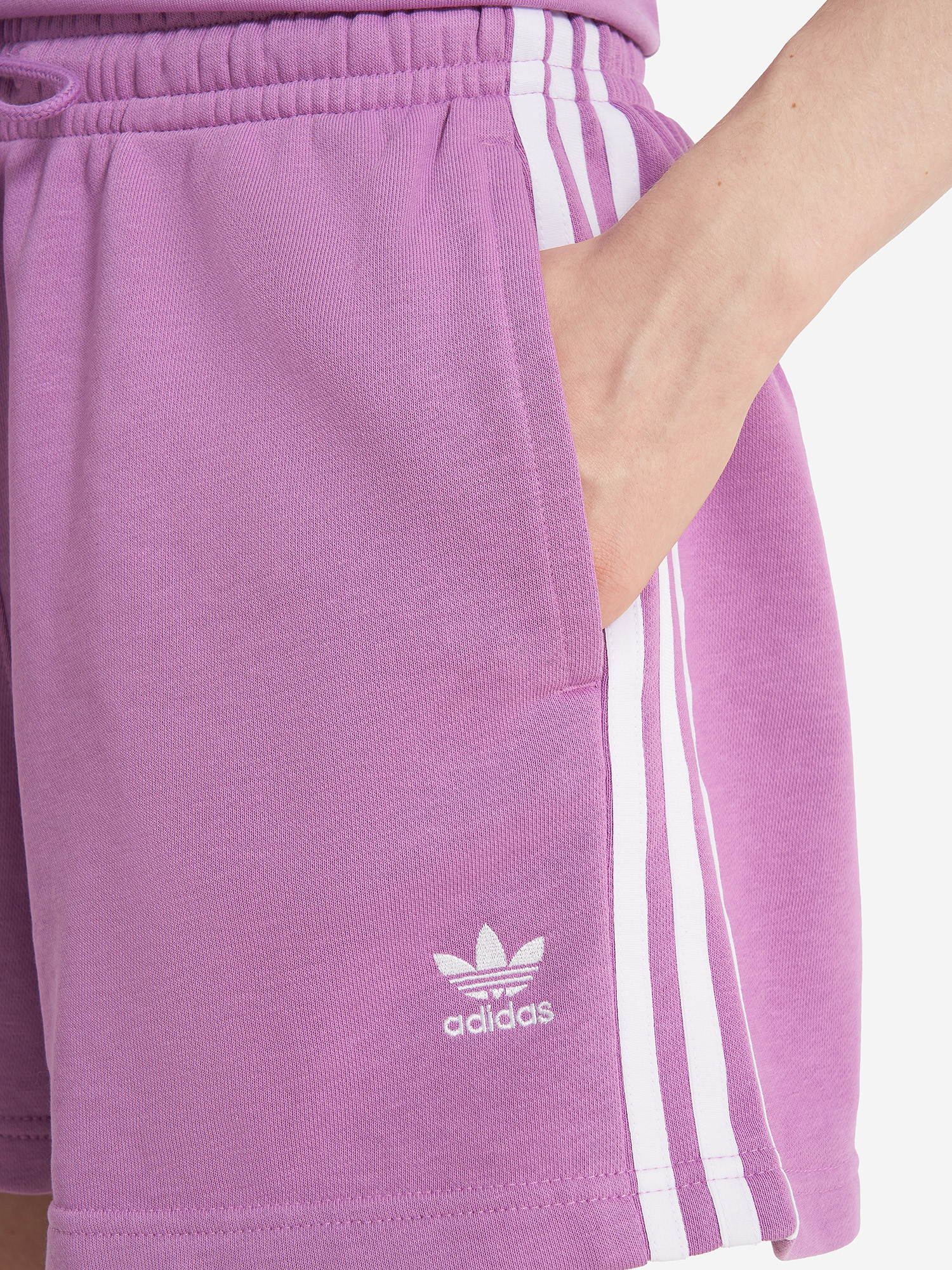 фото Шорты женские adidas, фиолетовый