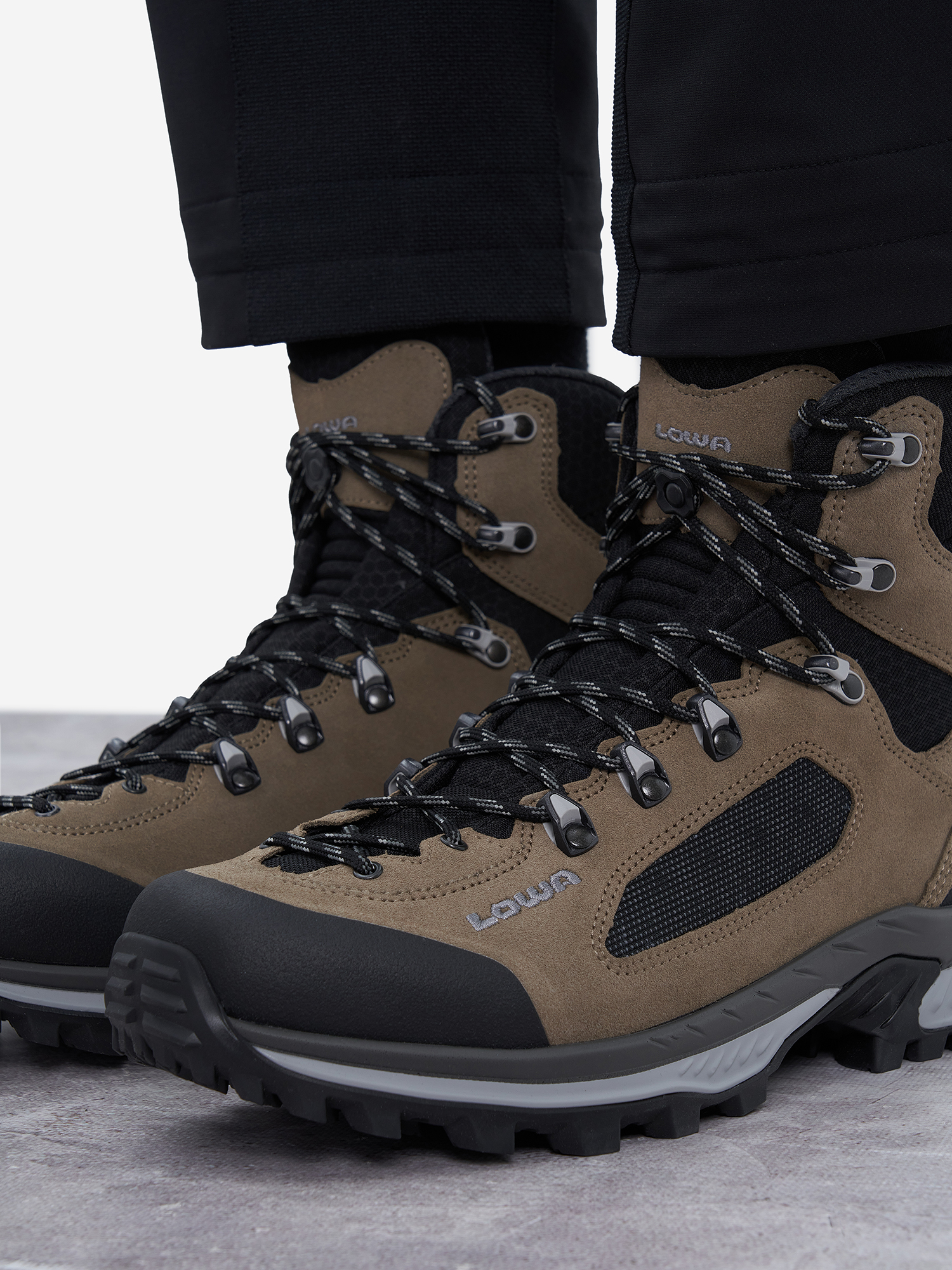 фото Ботинки мужские lowa corvara gtx mid, бежевый