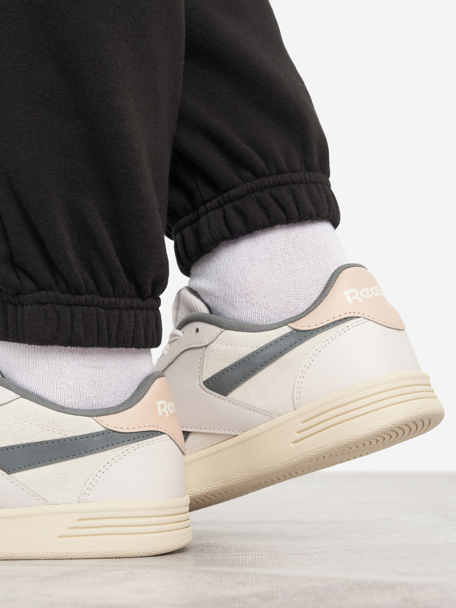 фото Кеды женские reebok court advance, бежевый