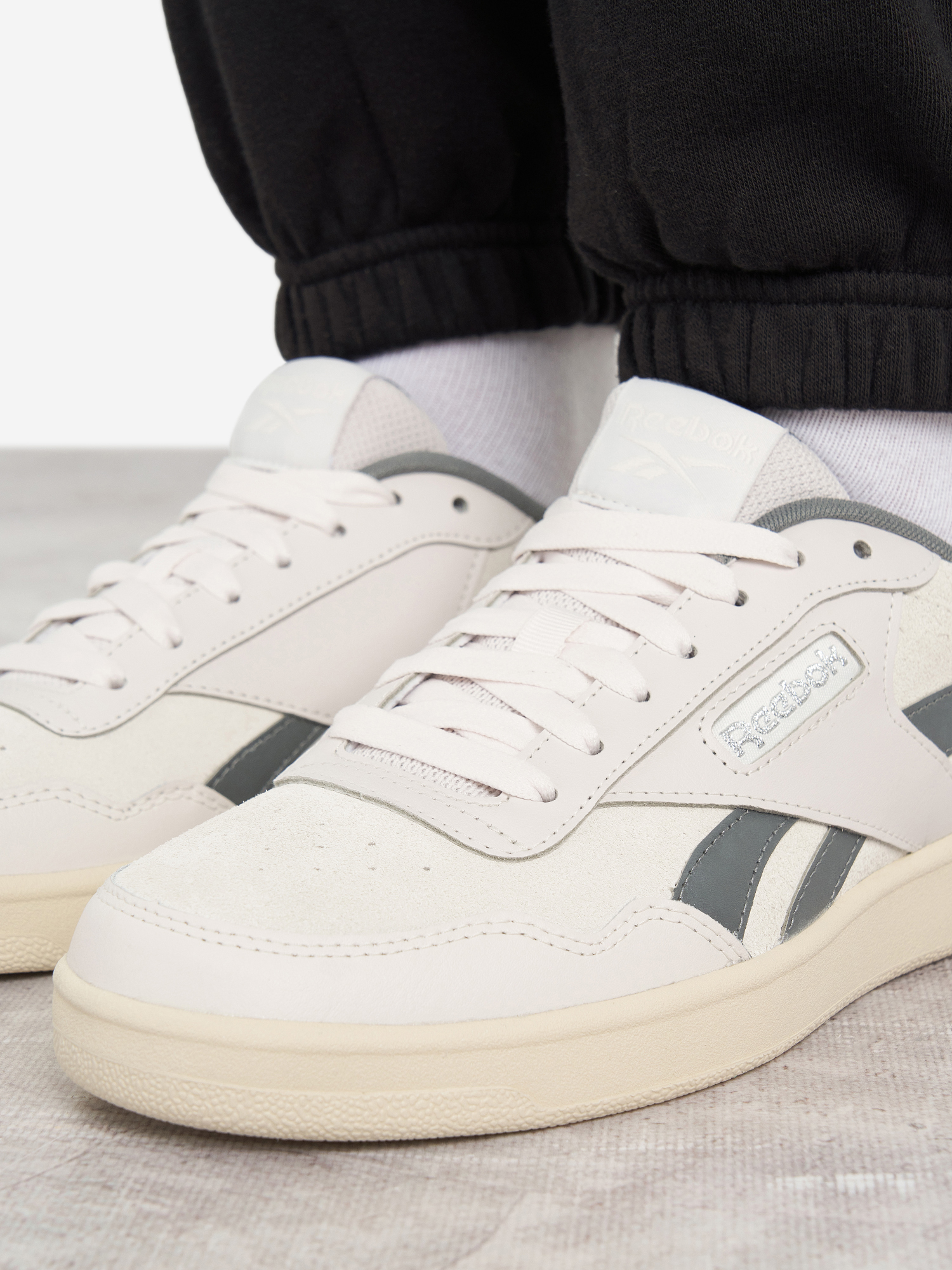 фото Кеды женские reebok court advance, бежевый