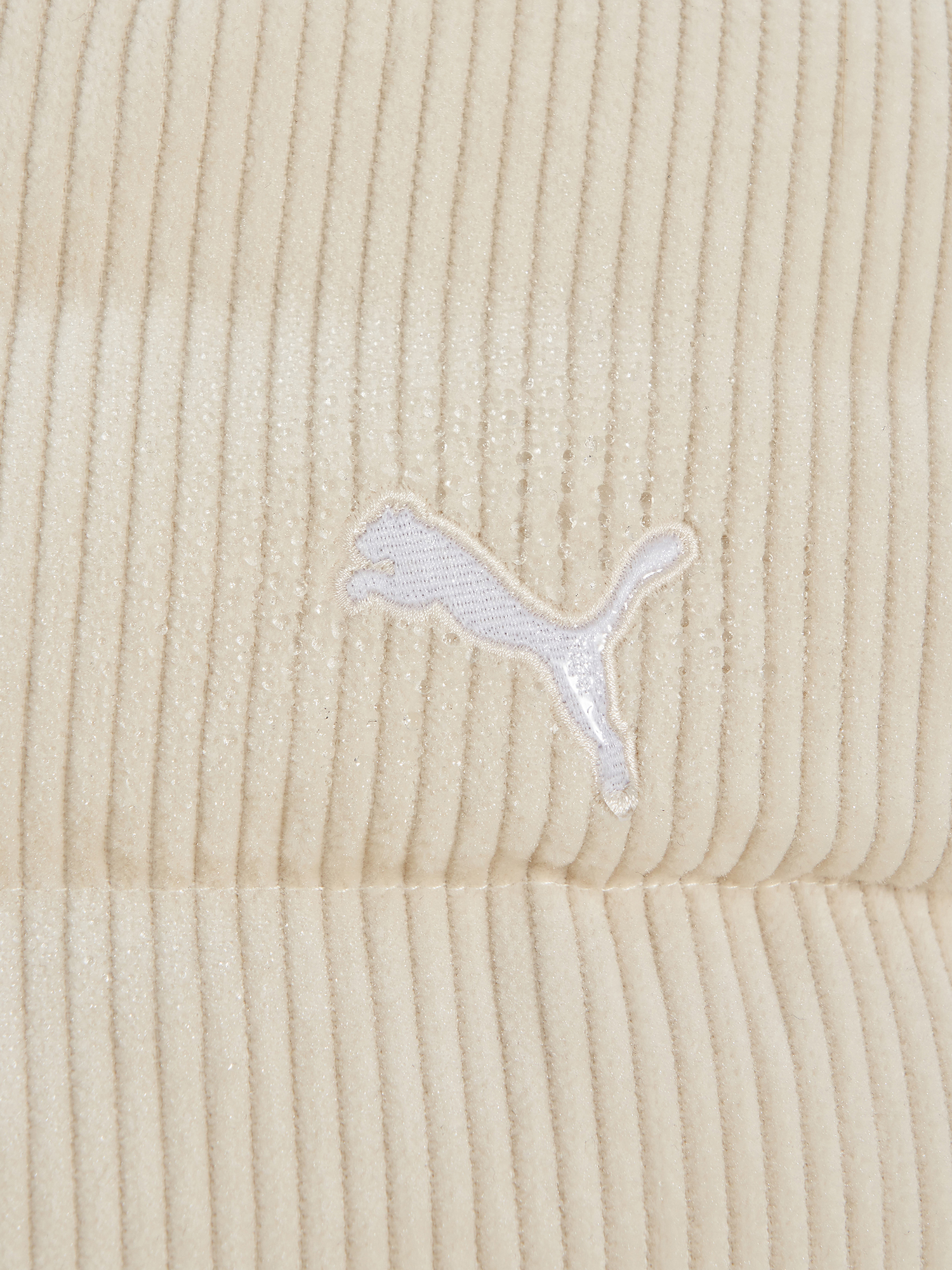 фото Пуховик женский puma wardrobe ess corduroy, бежевый