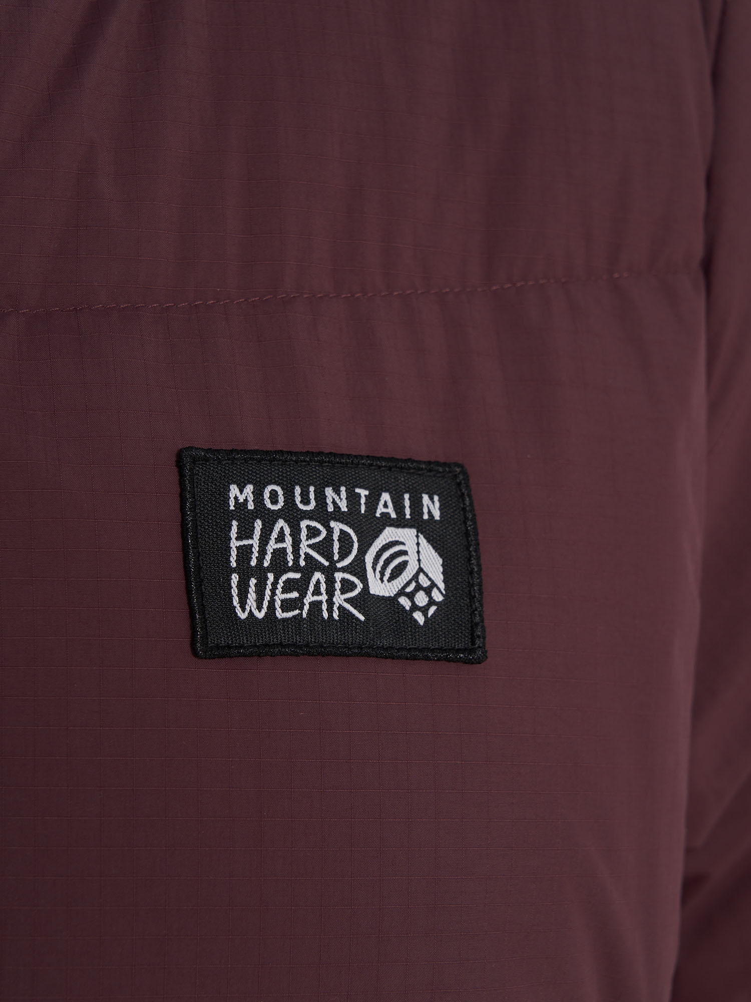 фото Пуховик женский mountain hardwear nevadan down long parka, фиолетовый