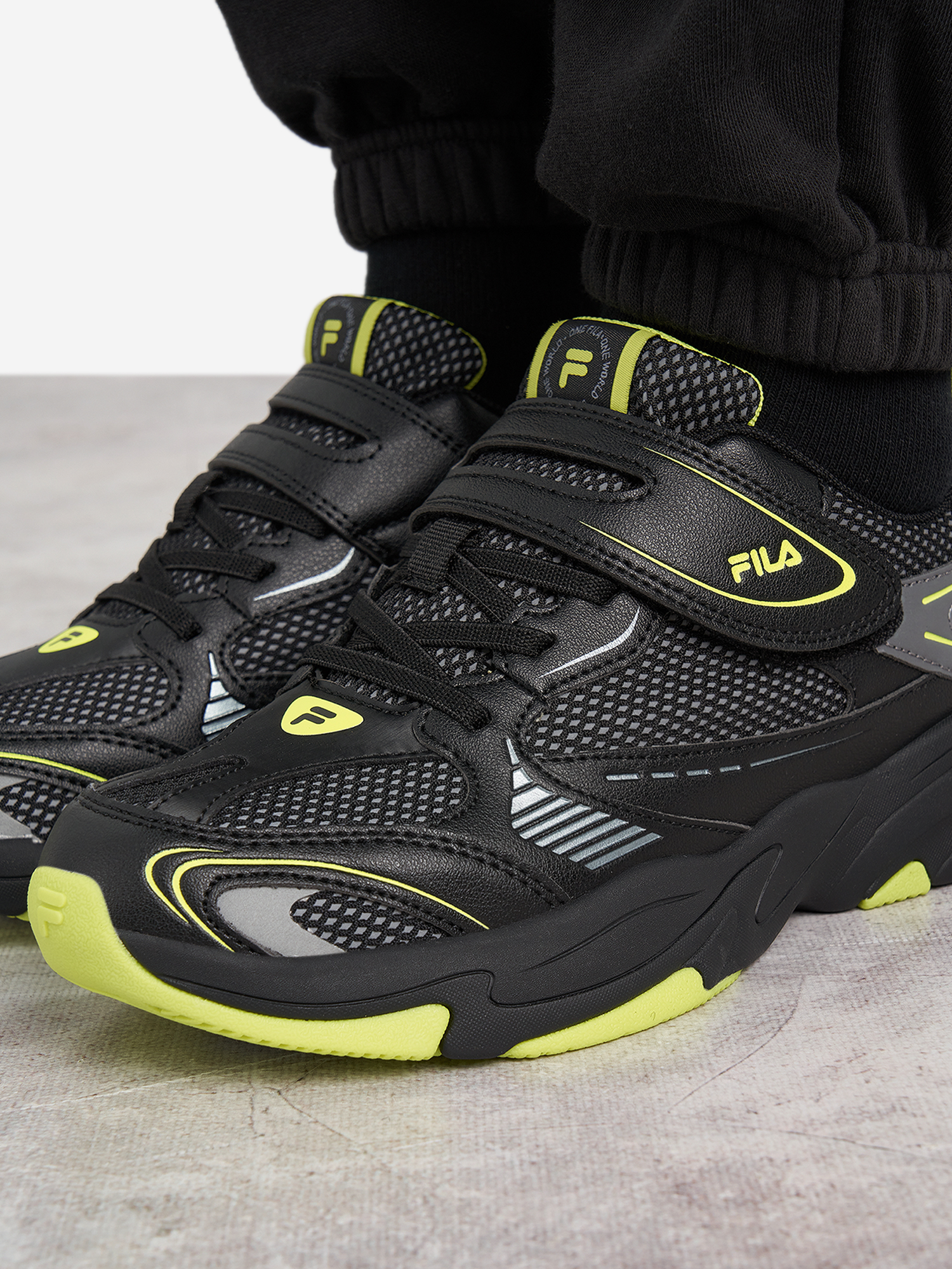 фото Кроссовки для мальчиков fila shein v, черный