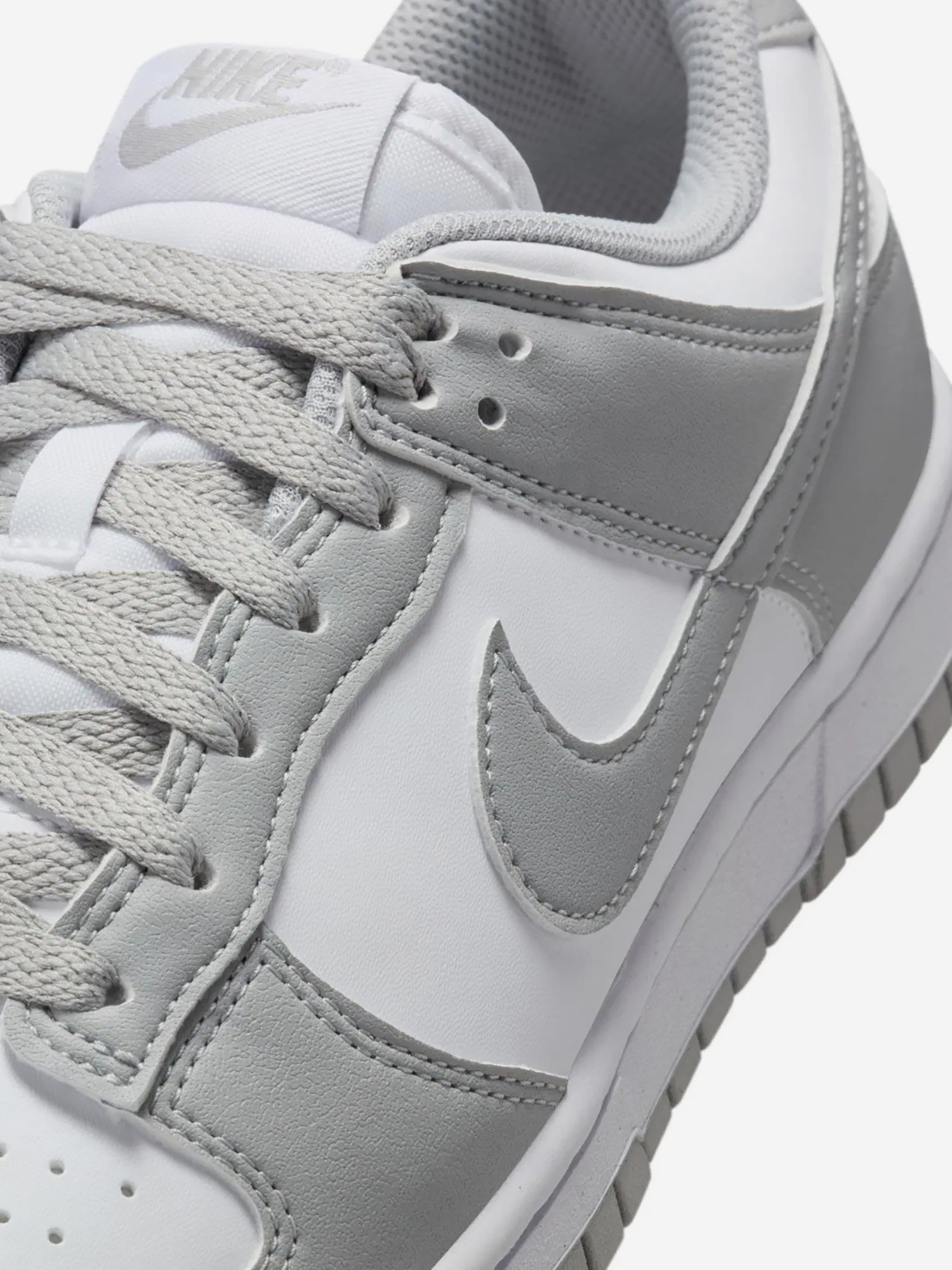 фото Кеды женские nike nike dunk low next nature, серый