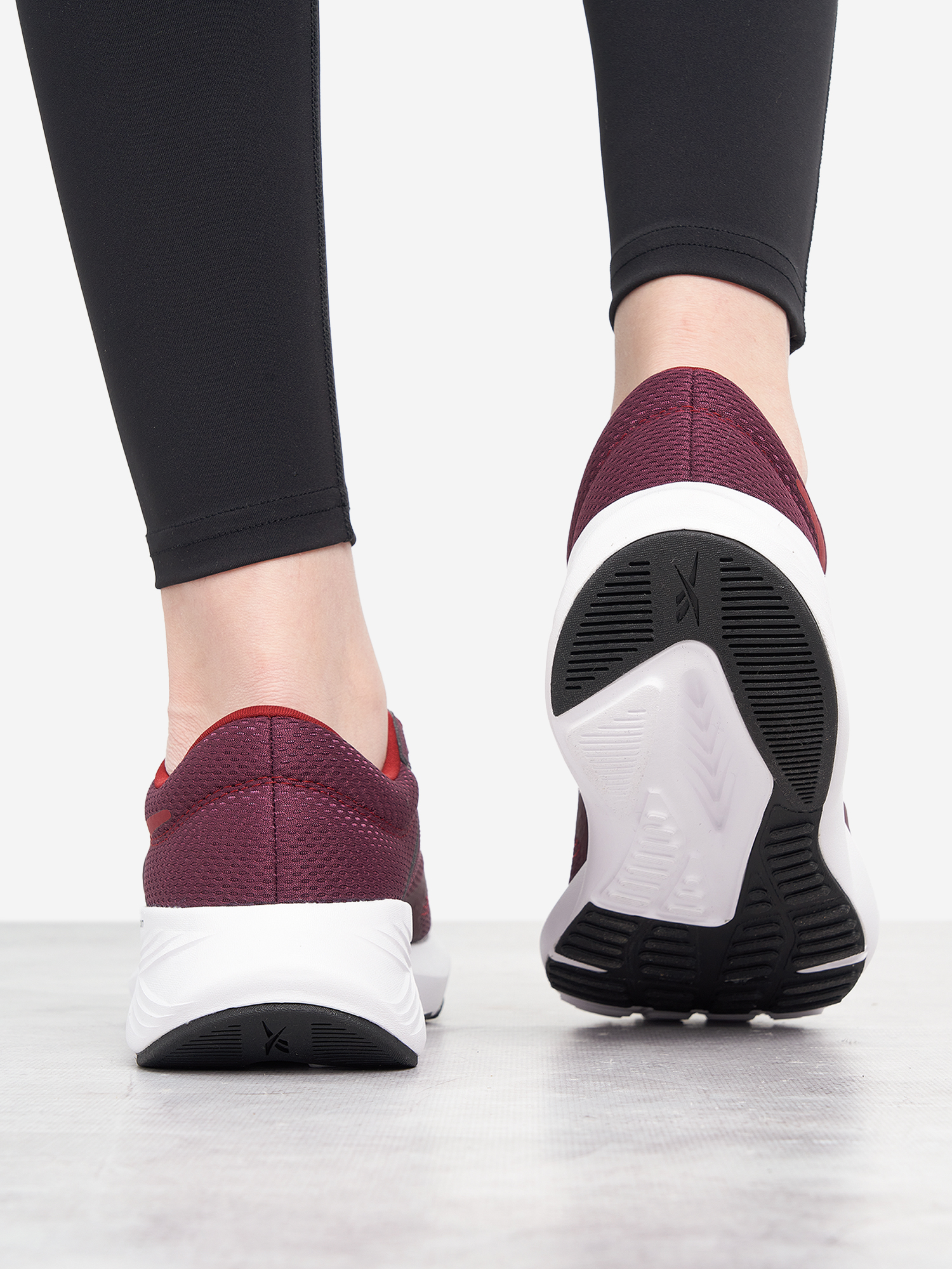 фото Кроссовки женские reebok energen tech 2, красный