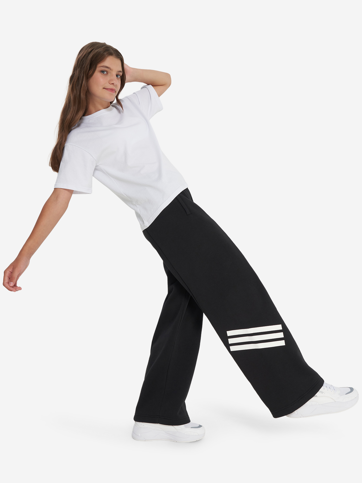 фото Брюки для девочек adidas, черный