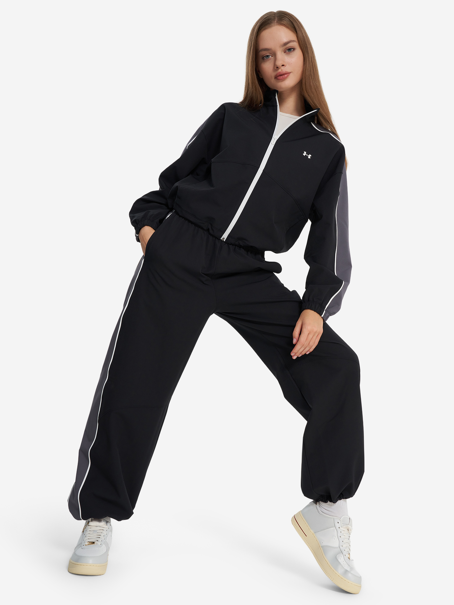 фото Ветровка женская under armour rival, черный