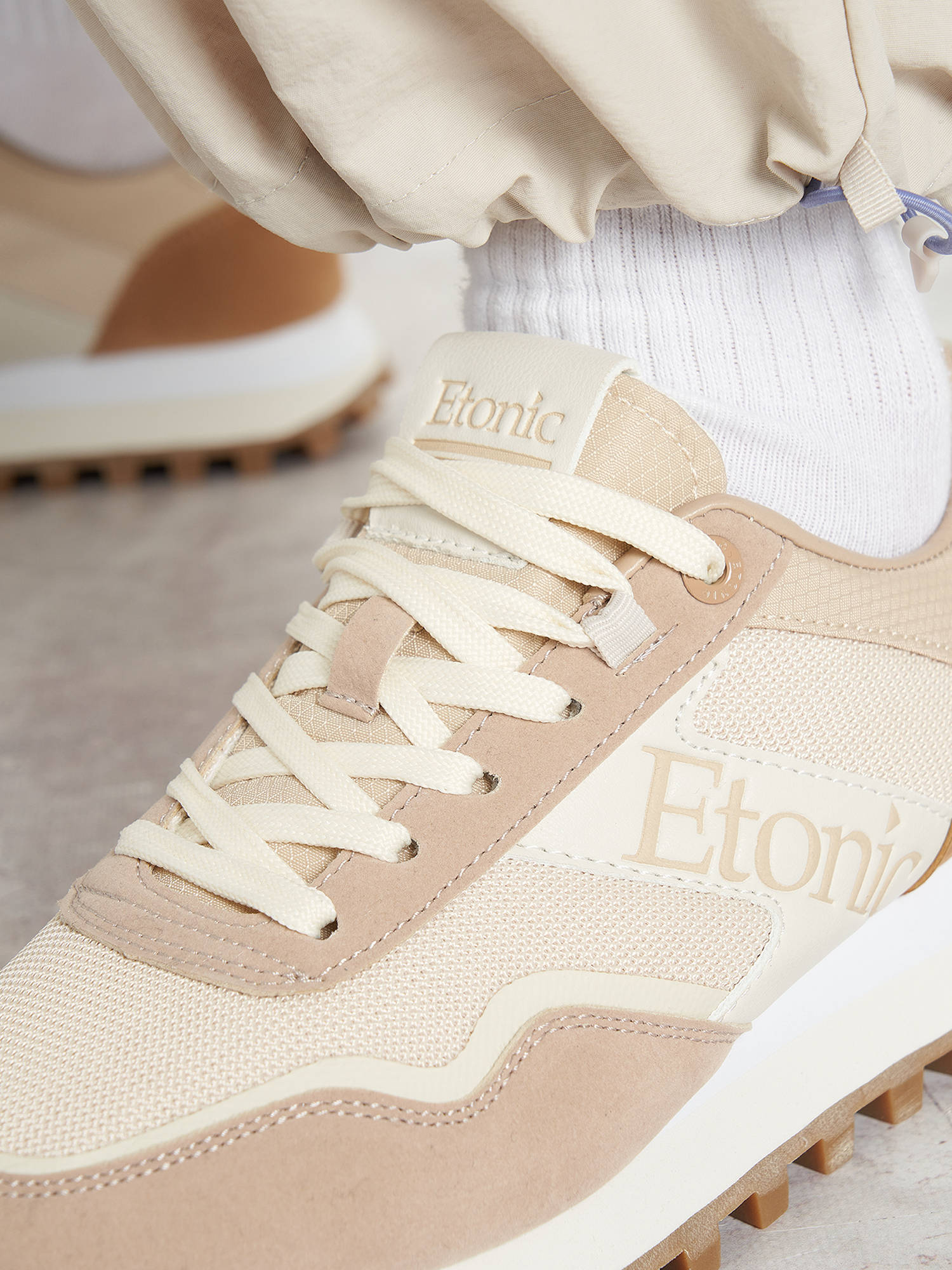 фото Кроссовки женские etonic ashen, бежевый