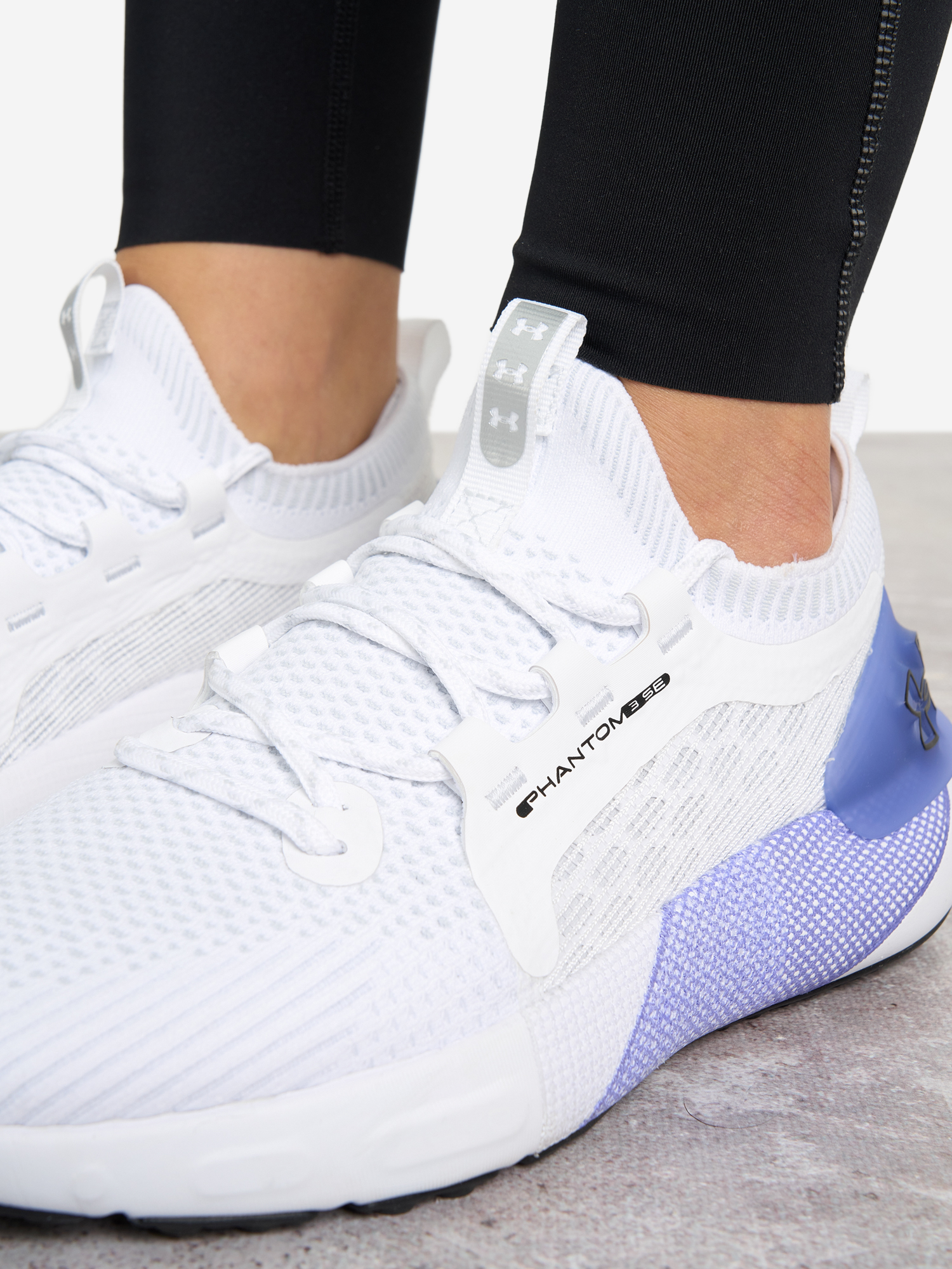 фото Кроссовки женские under armour hovr phantom 3 se, белый