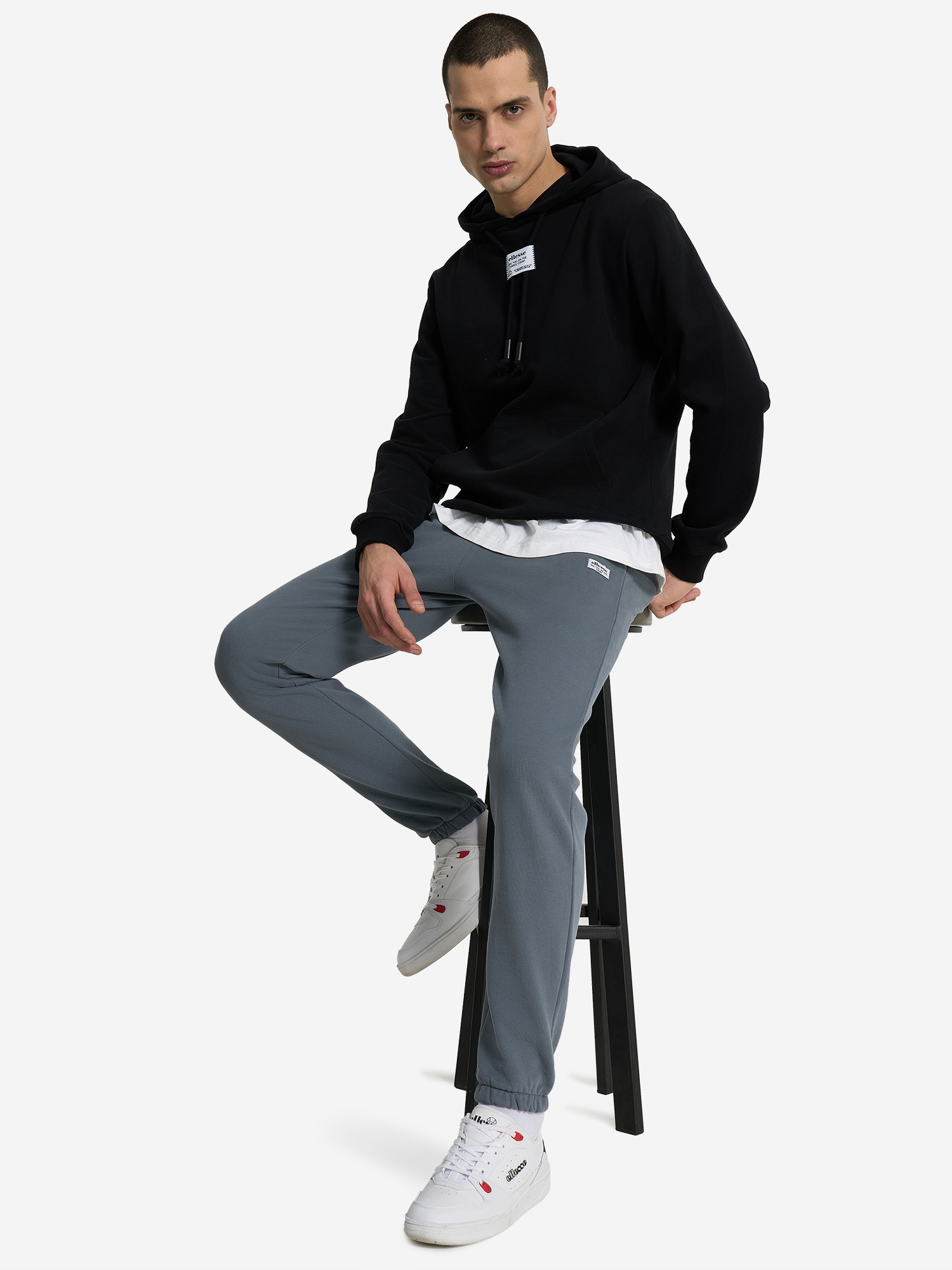 фото Брюки мужские ellesse, серый