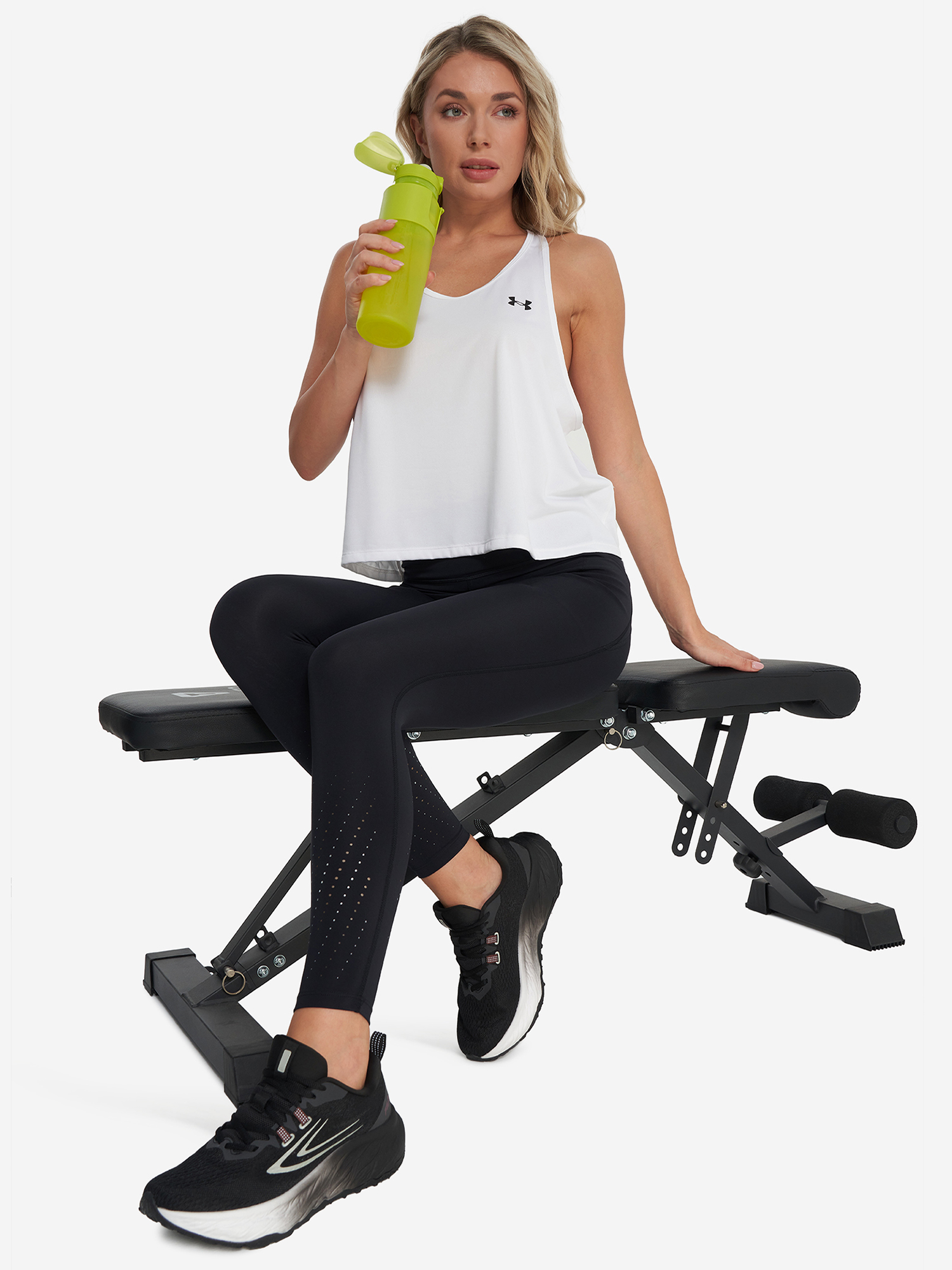 фото Майка женская under armour tech swing tank, белый