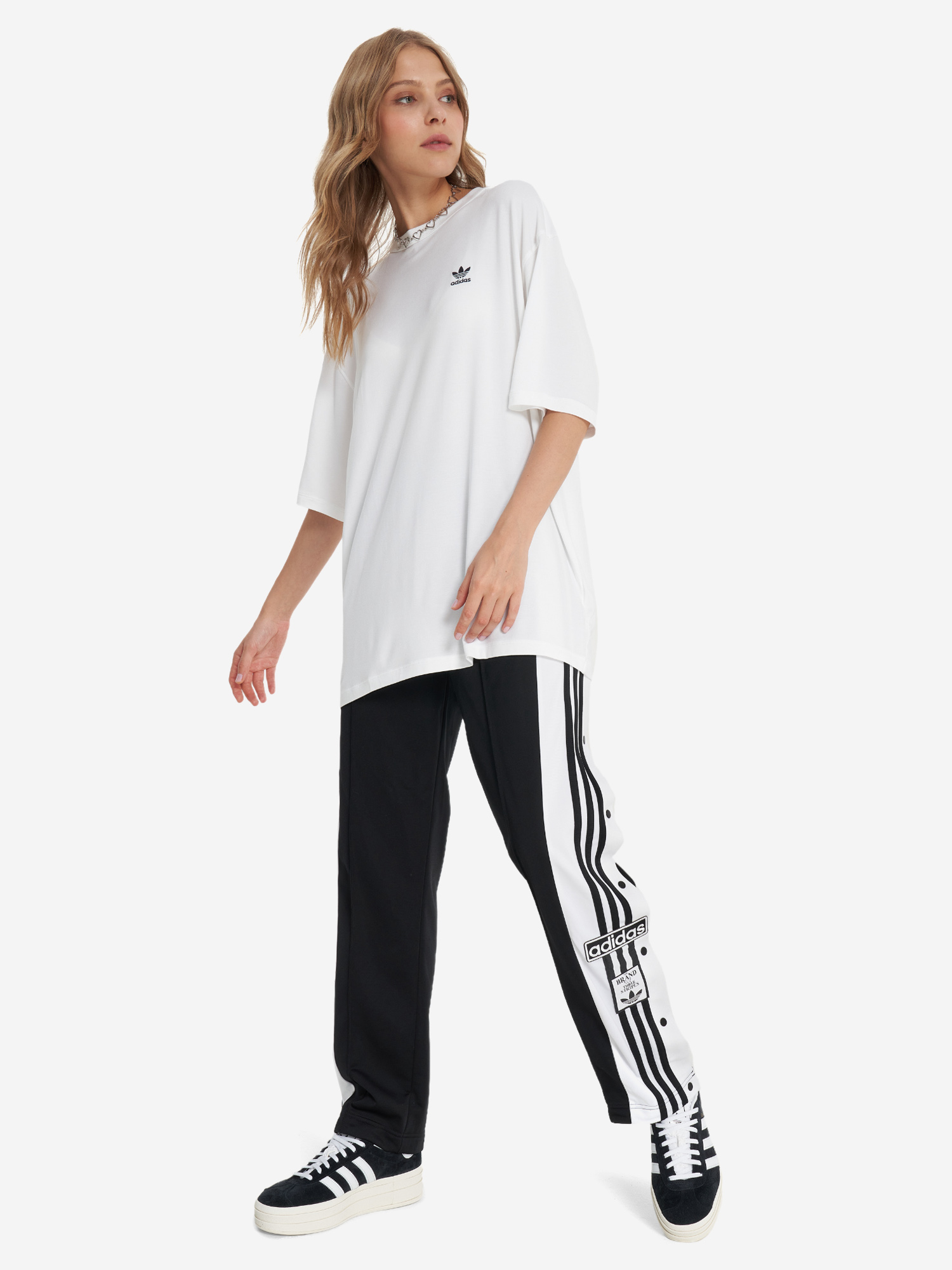 фото Футболка женская adidas trefoil essentials, белый
