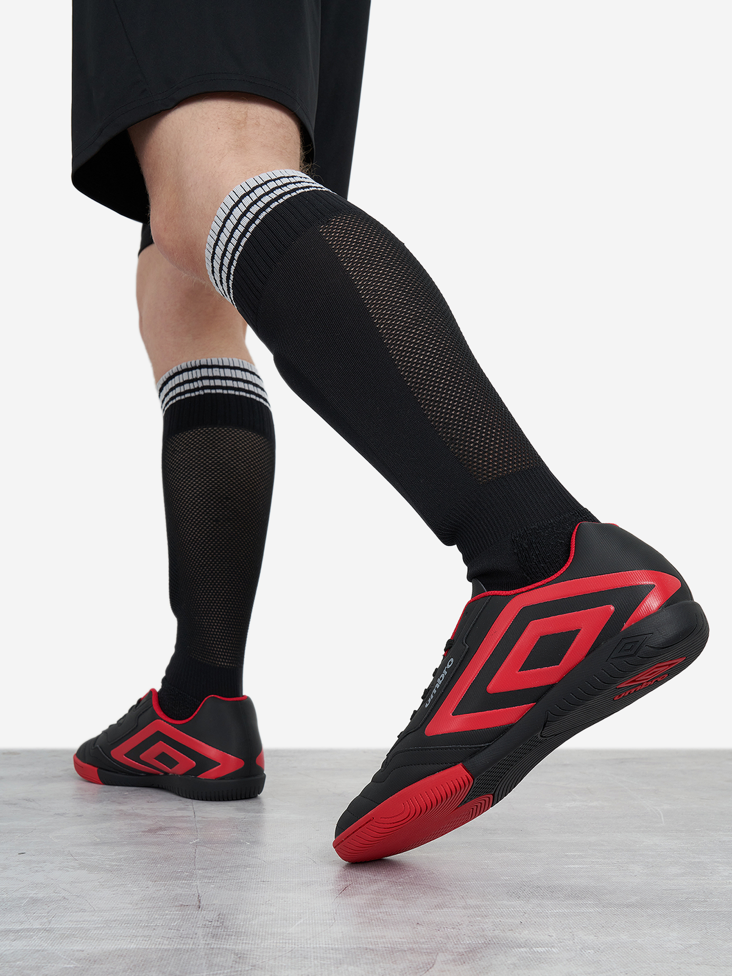 фото Бутсы мужские umbro legend ic, черный
