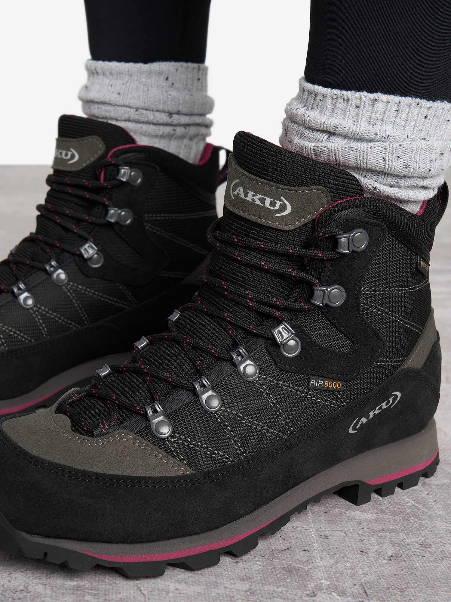 фото Ботинки женские aku trekker lite iii gtx, черный