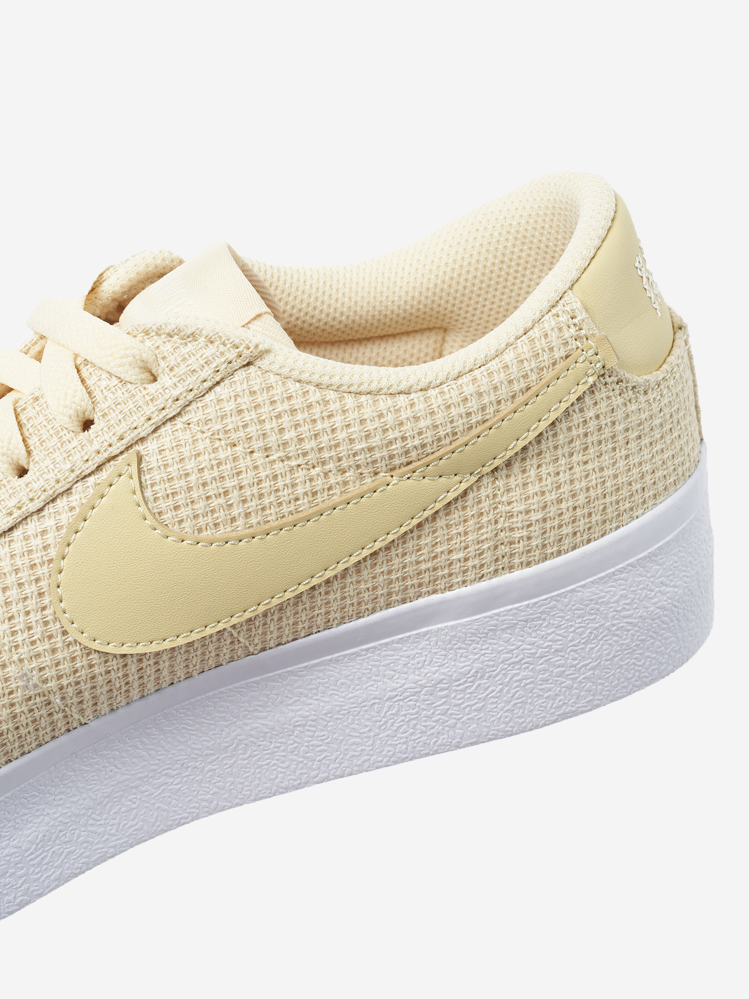 фото Кеды женские nike blazer low platform, желтый