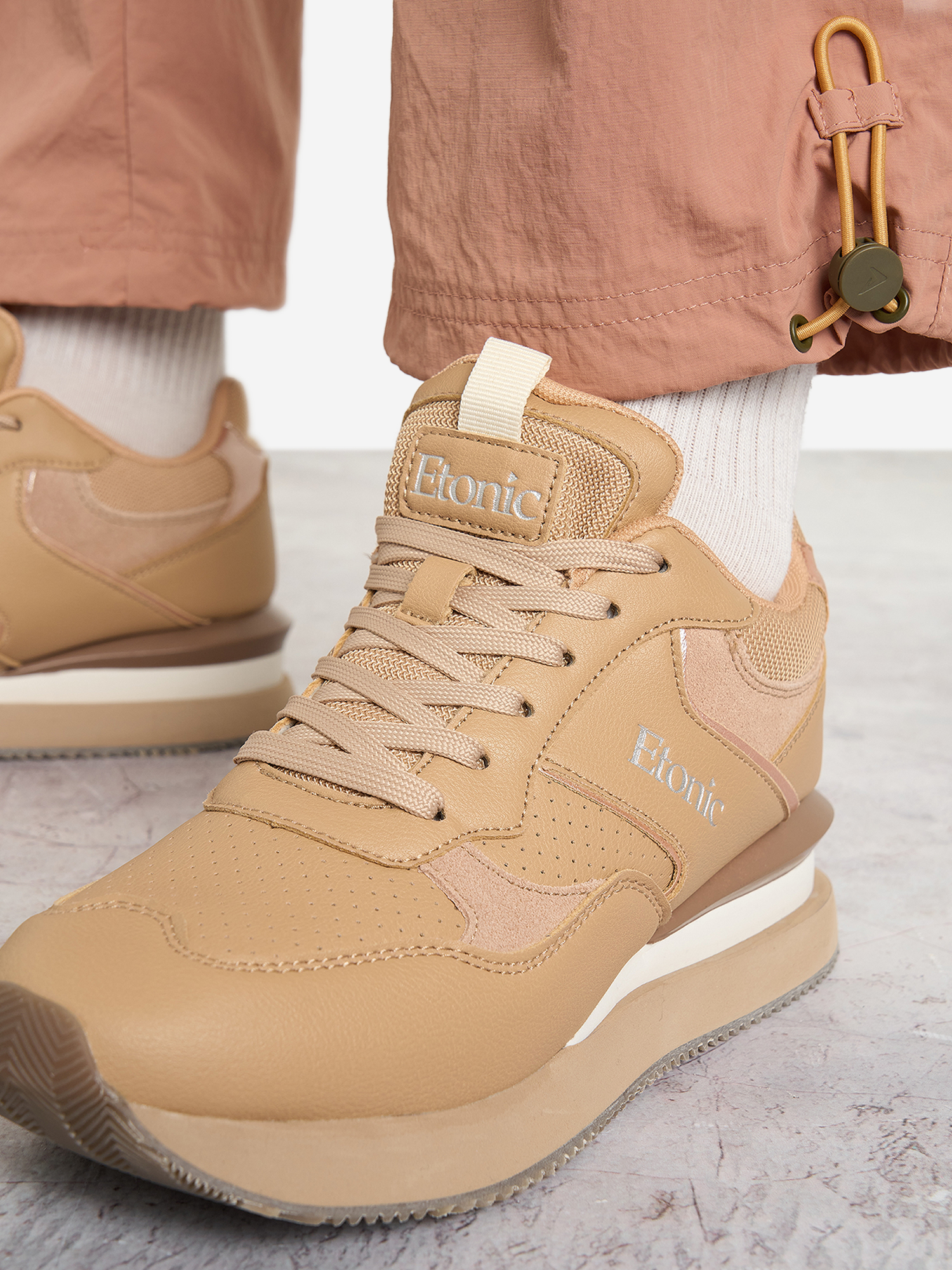 фото Кроссовки женские etonic ester lth, бежевый