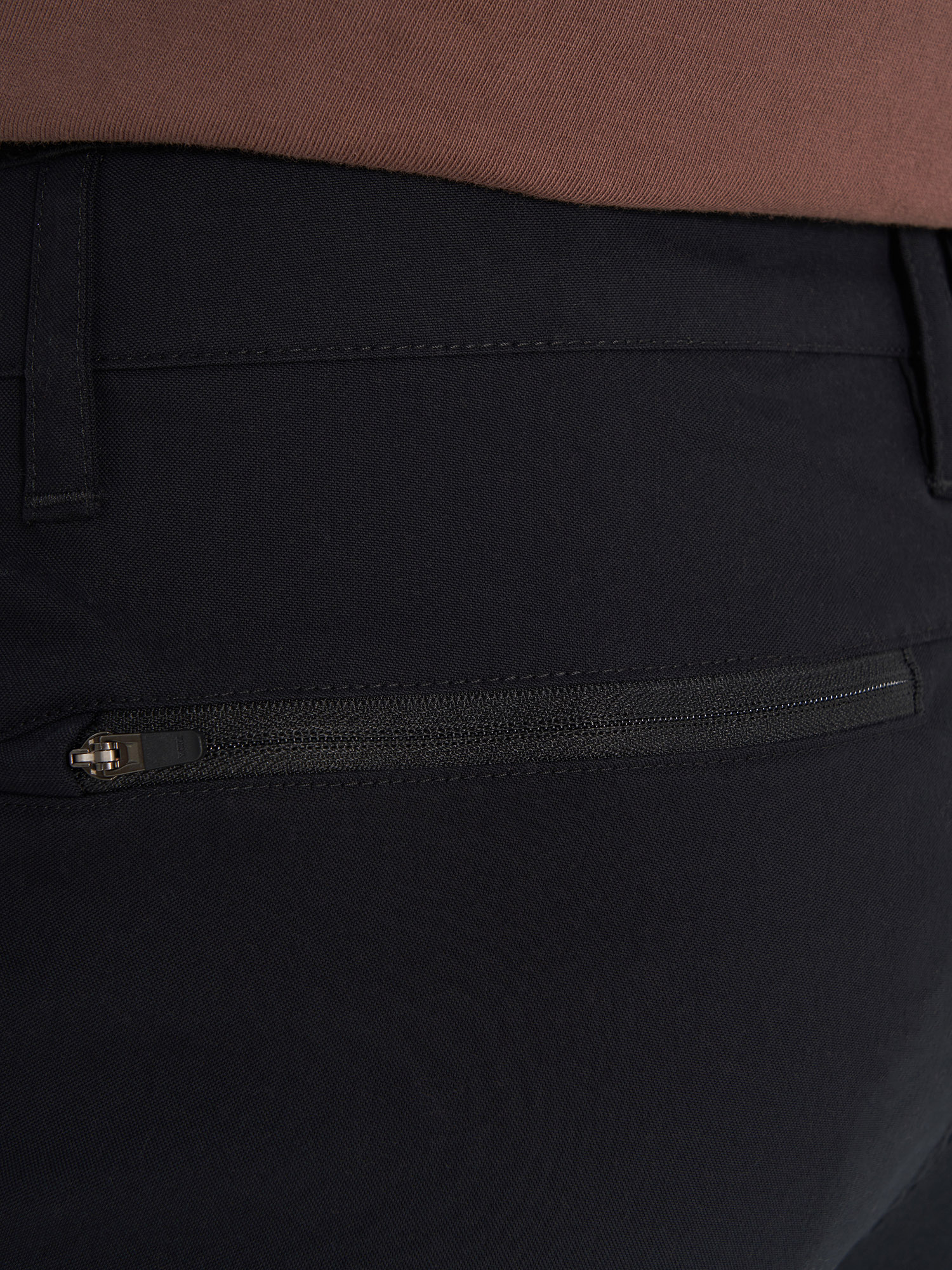 фото Брюки мужские mountain hardwear hardwear ap cargo pant, черный