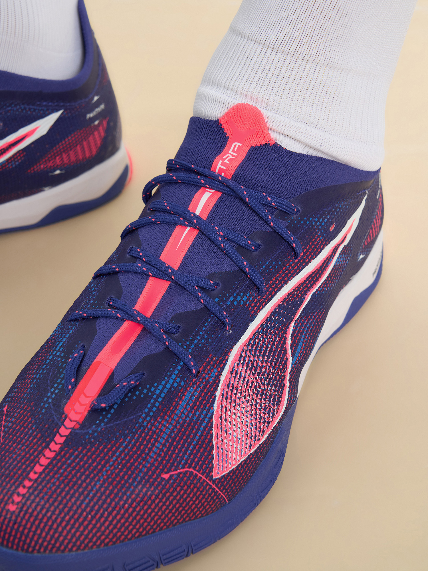 фото Бутсы мужские puma ultra 5 pro court, фиолетовый