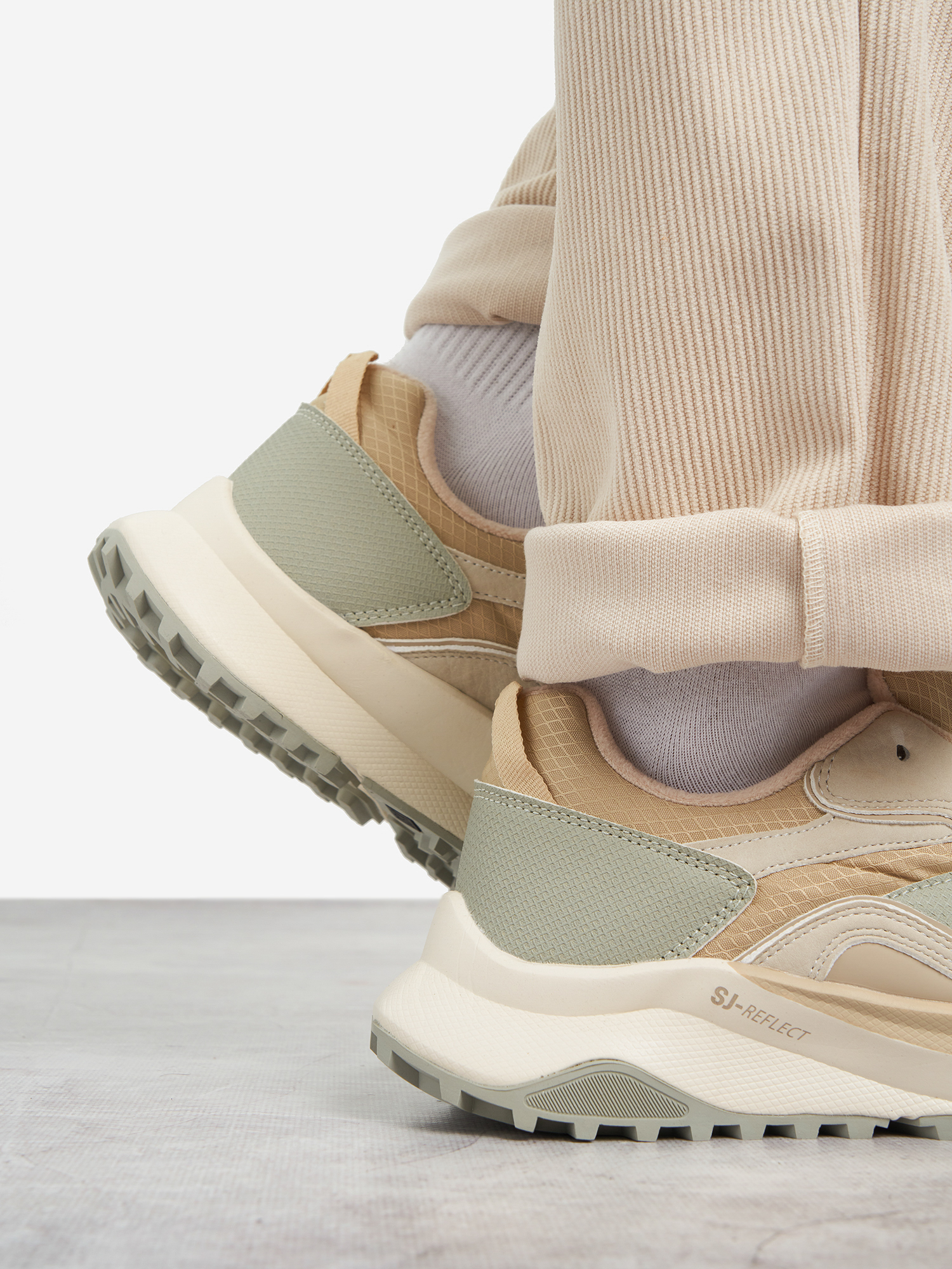фото Кроссовки женские safety jogger, бежевый