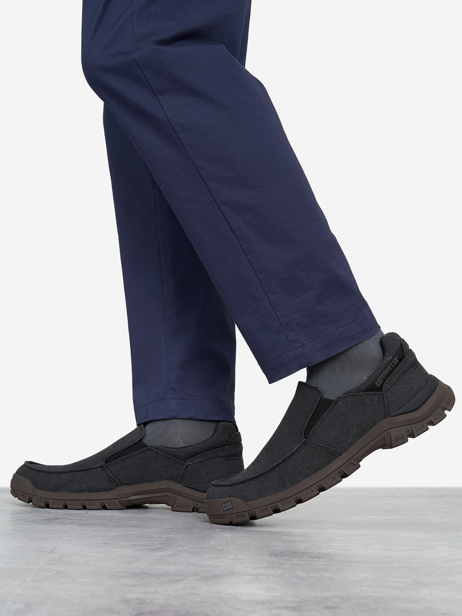 фото Слипоны мужские caterpillar threshold slip on canvas, черный