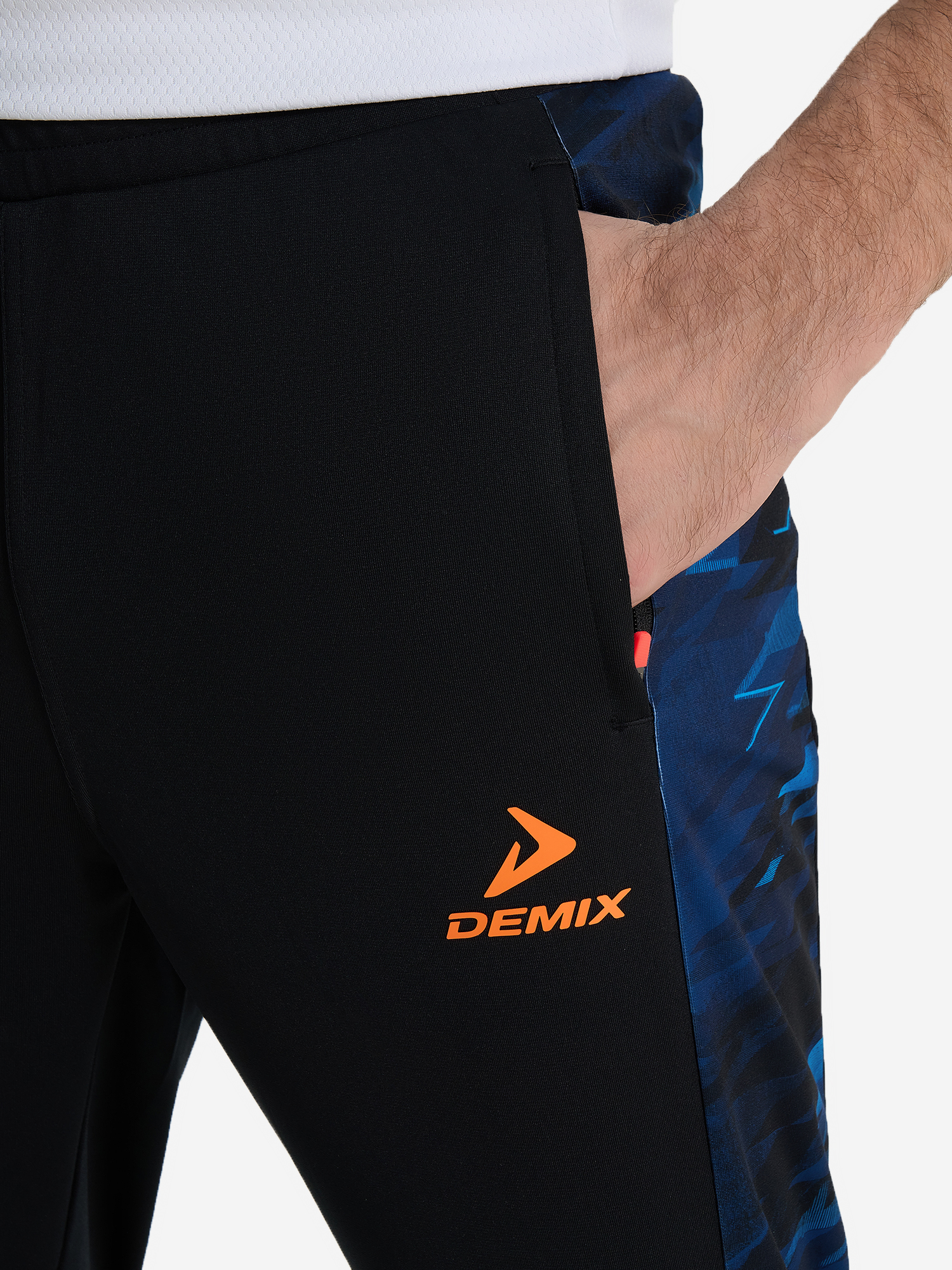 фото Брюки мужские demix playmaker, черный