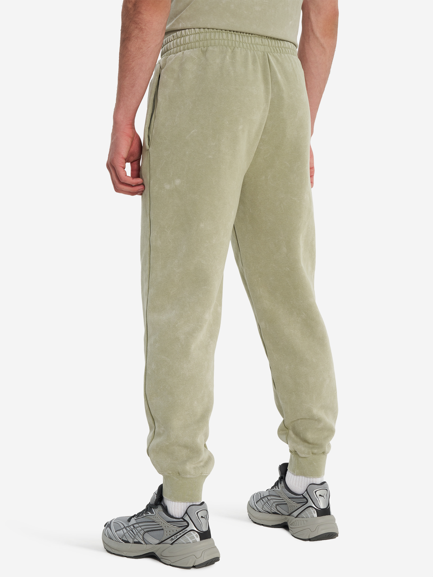 фото Брюки флисовые мужские puma ess elevated, зеленый