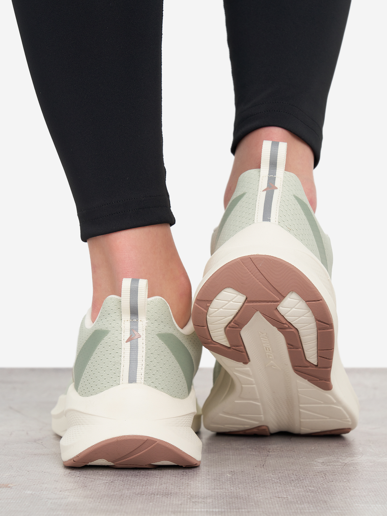 фото Кроссовки женские demix sport evo 2, зеленый