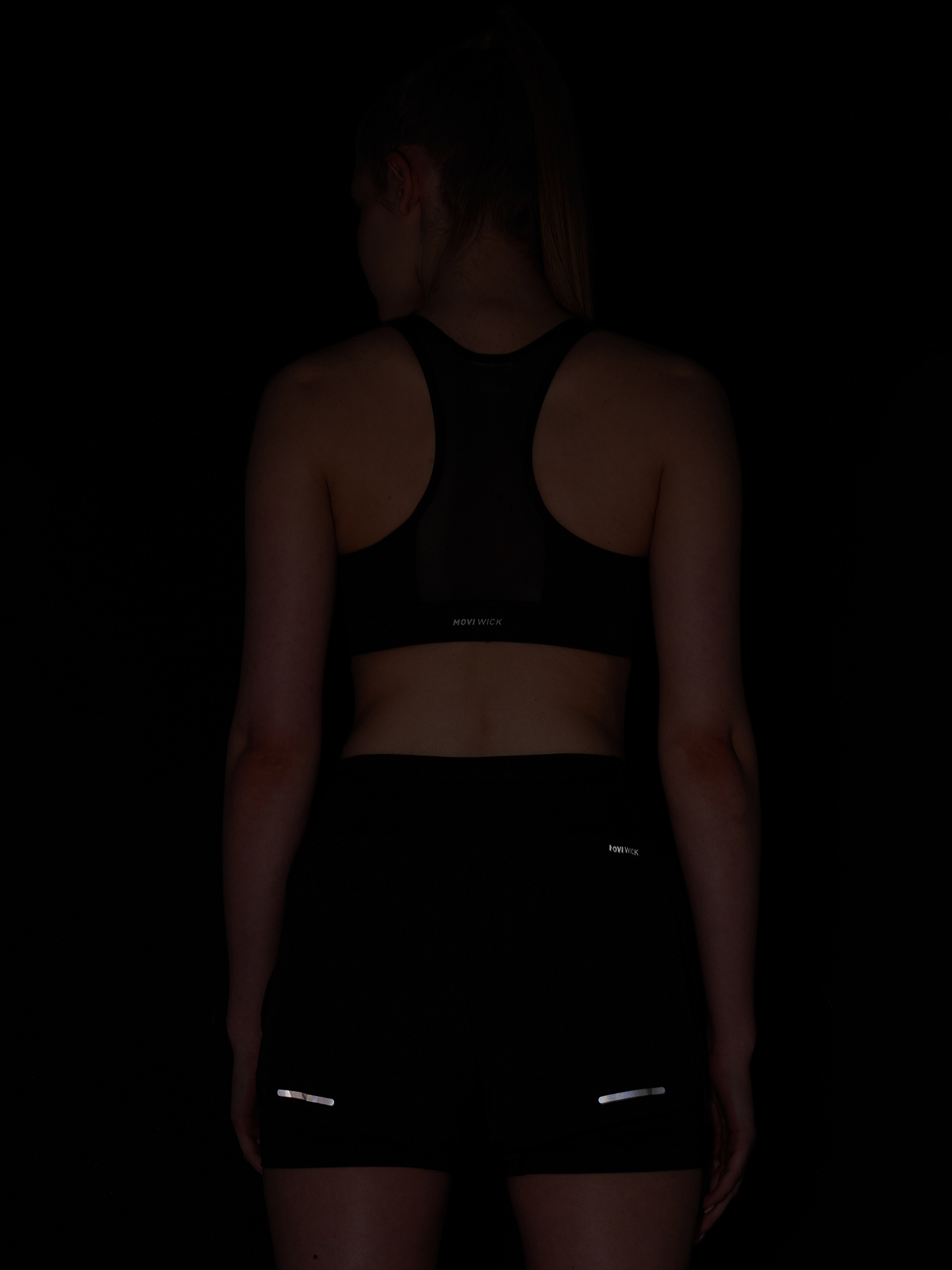 фото Топ бра спортивный demix activemove urban mesh back, черный