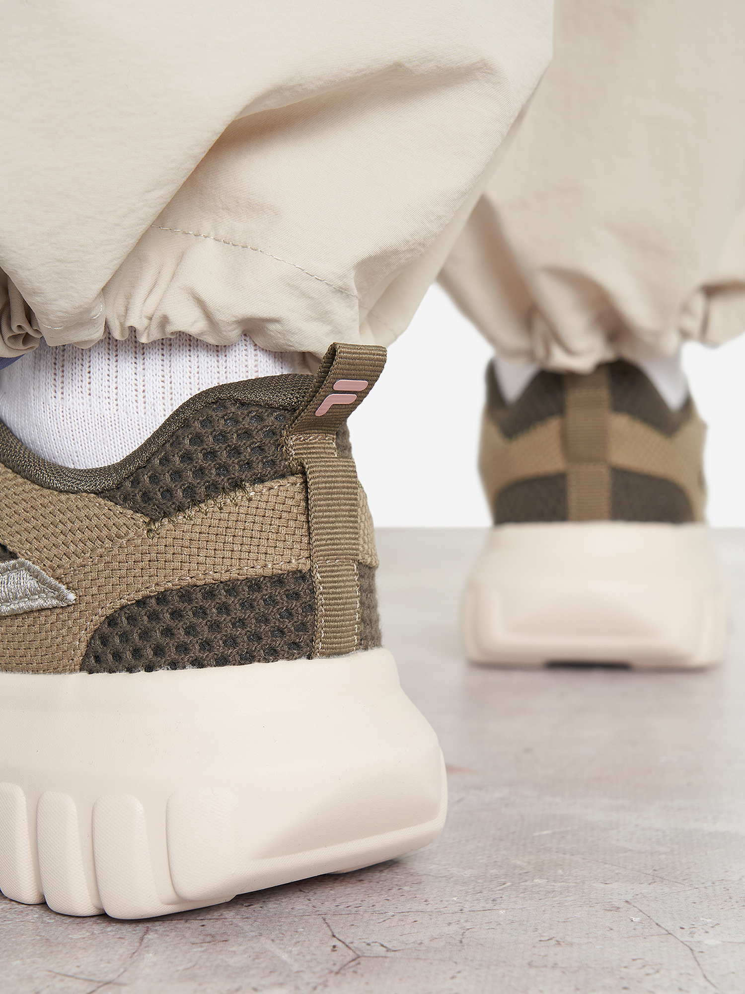 фото Кроссовки женские fila chrome 3.0, зеленый