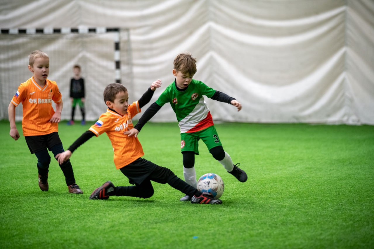 Детский турнир по футболу «День России» PARI Amateur League 