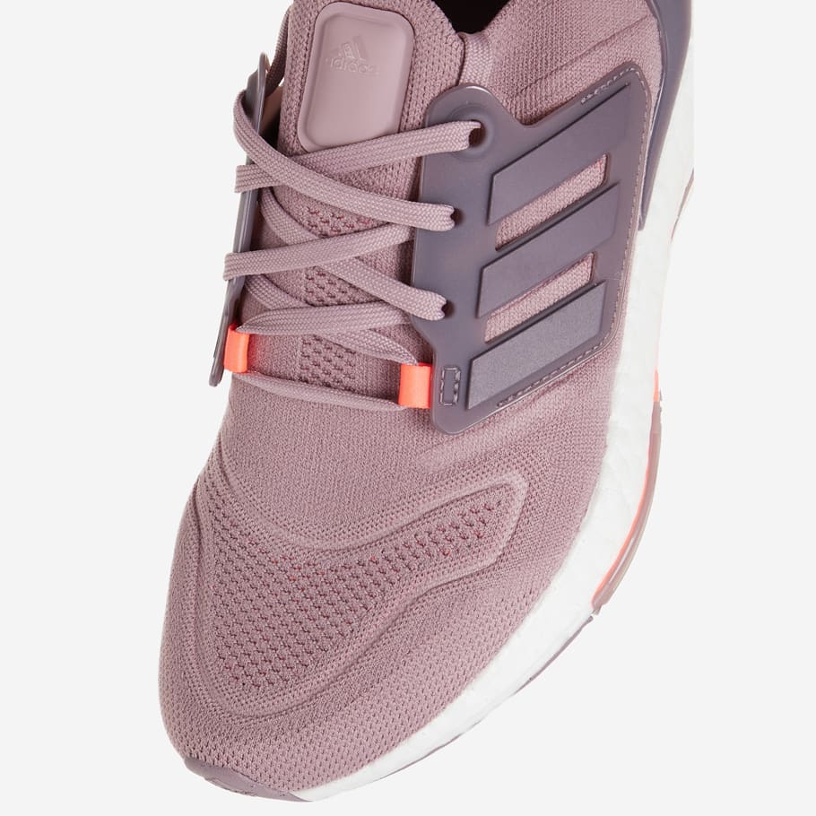 Active adidas hotsell ultra boost women