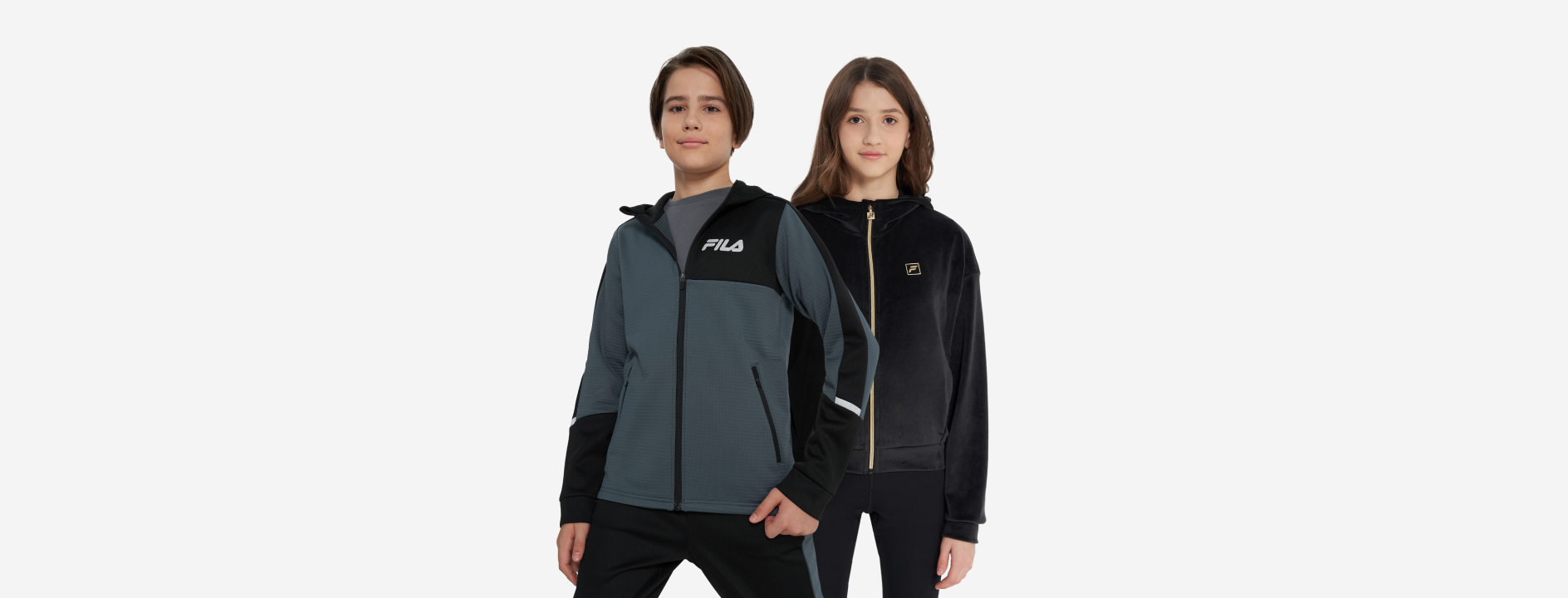 Кроссовки и одежда для детей и подростков