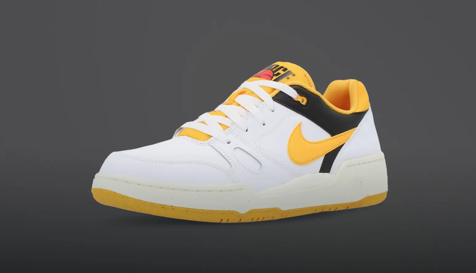 Premium | Sportmaster