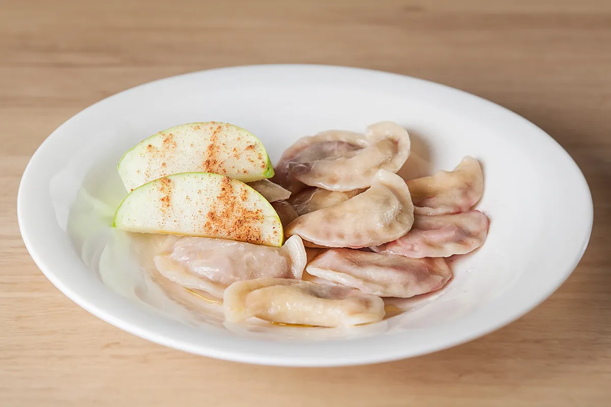 Вареники с яблоками