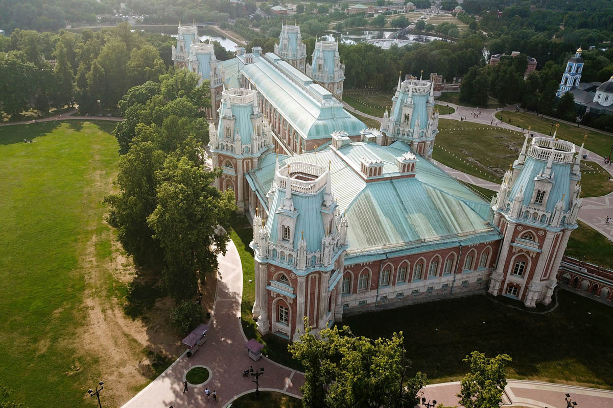Парки и усадьбы Москвы