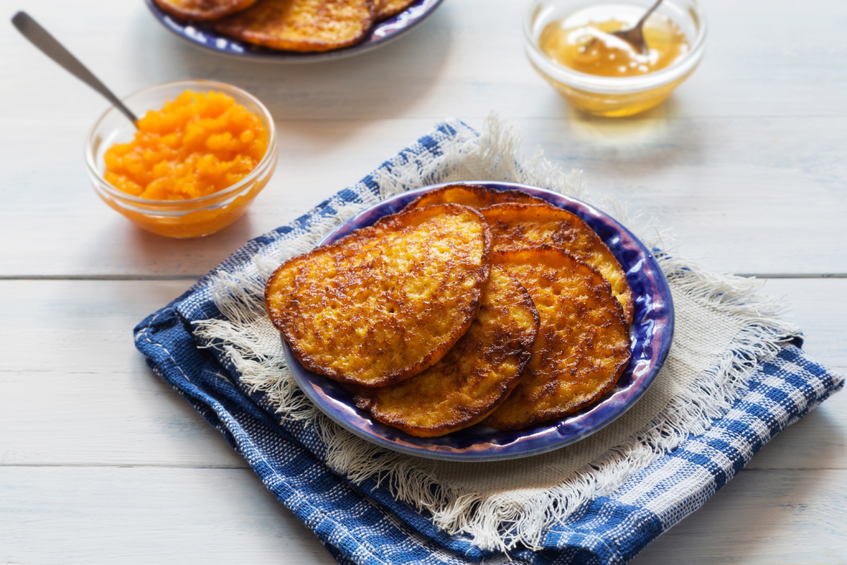 Морковные оладьи