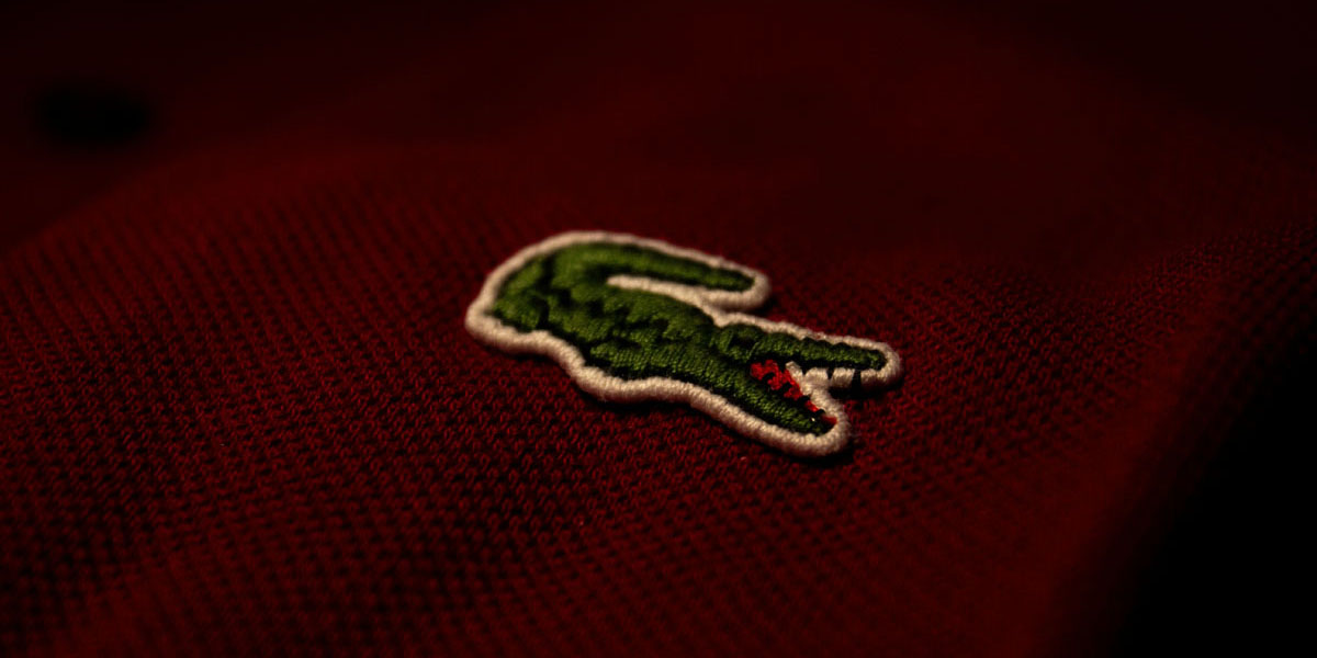 История бренда Lacoste: как теннисист придумал крокодила и изменил повседневную моду