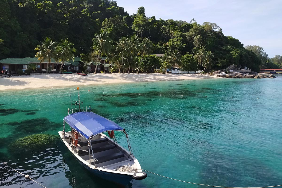 Перхентианские острова